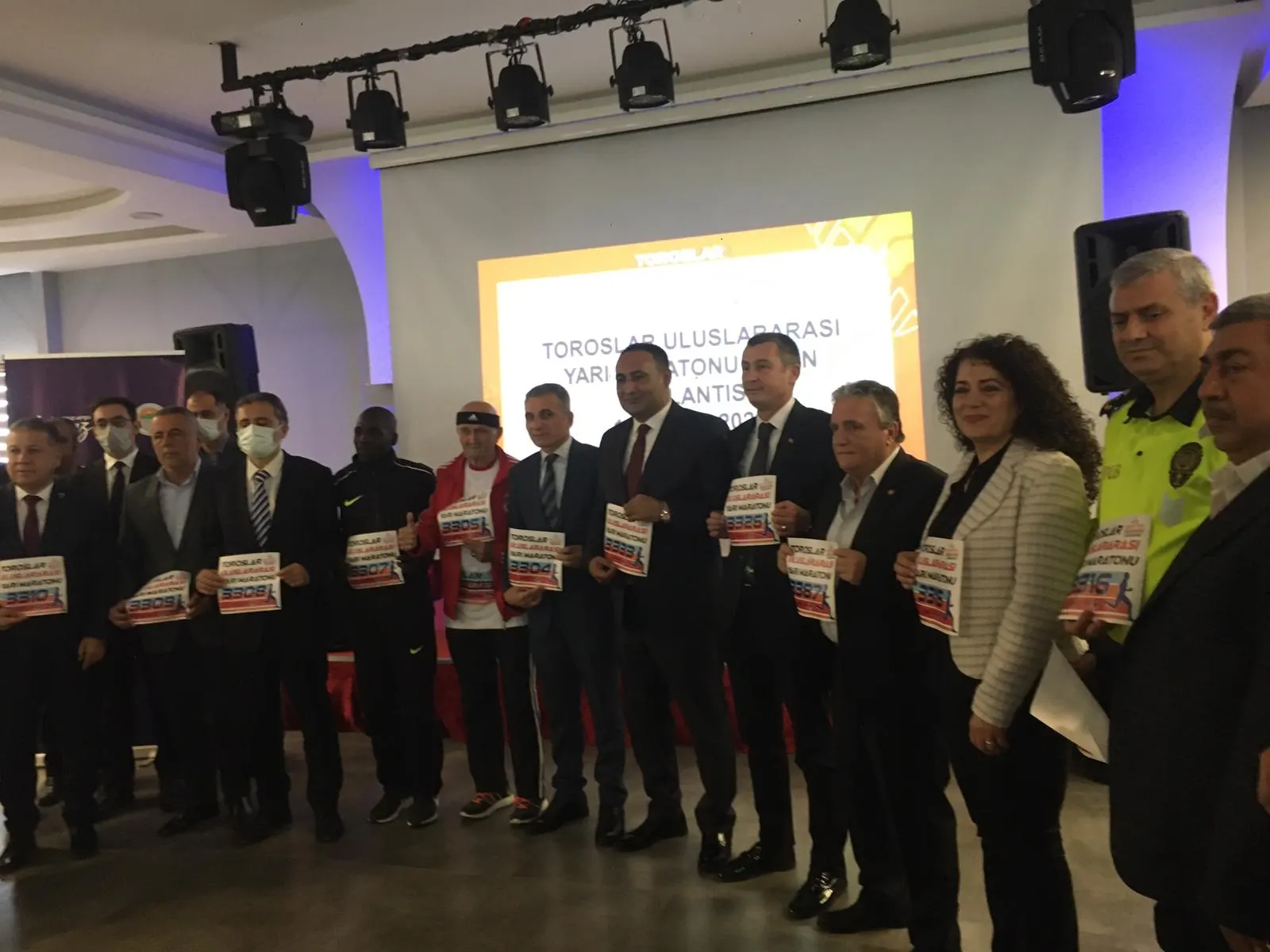 Toroslar Uluslararası Yarı Maratonunda Geri Sayım Başladı