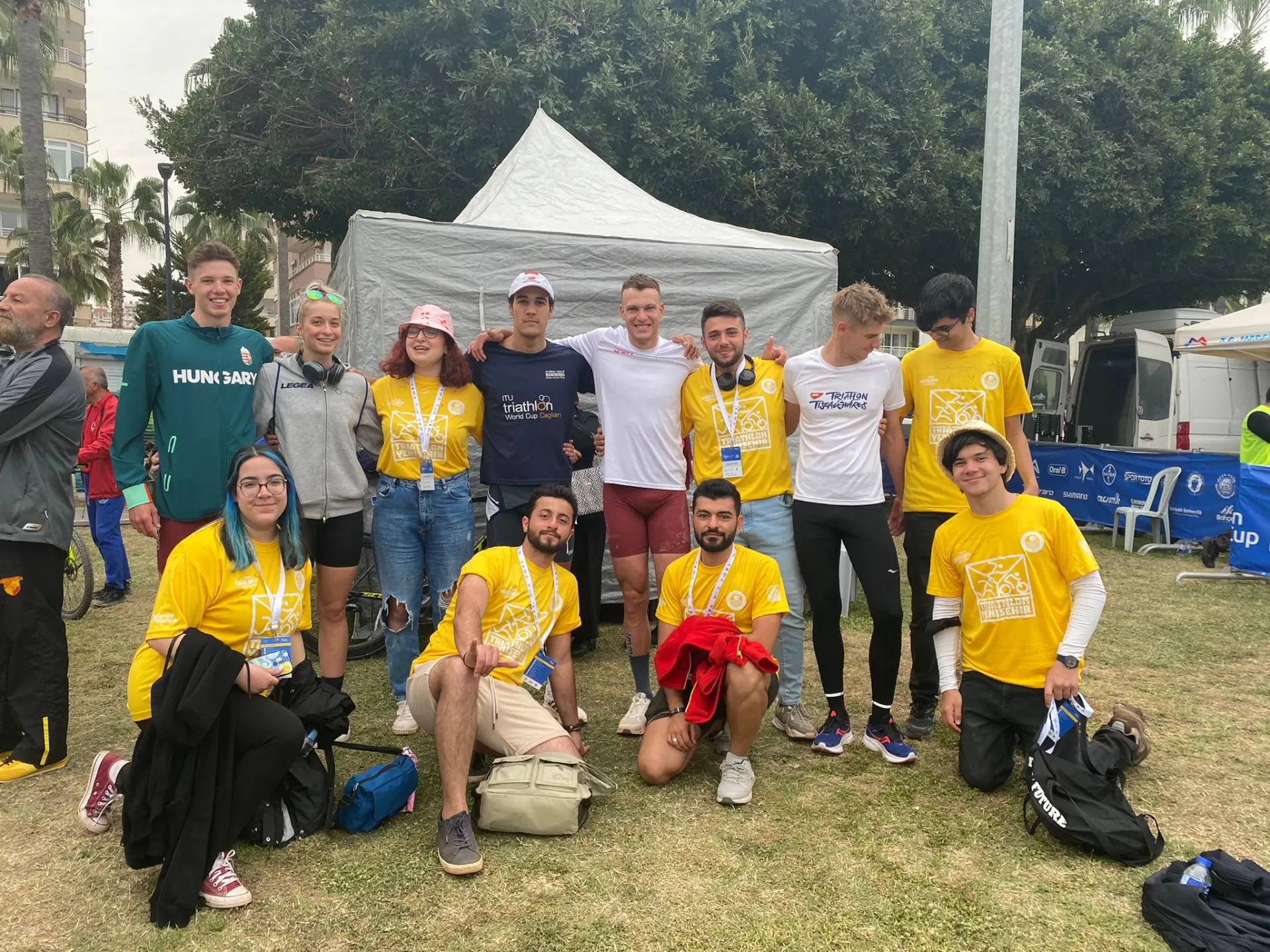 Yabancı Diller Yüksekokulu İngilizce Mütercim Tercümanlık Bölümü Öğrencileri Yenişehir Avrupa Triatlon Kupası'nda Görev Aldılar