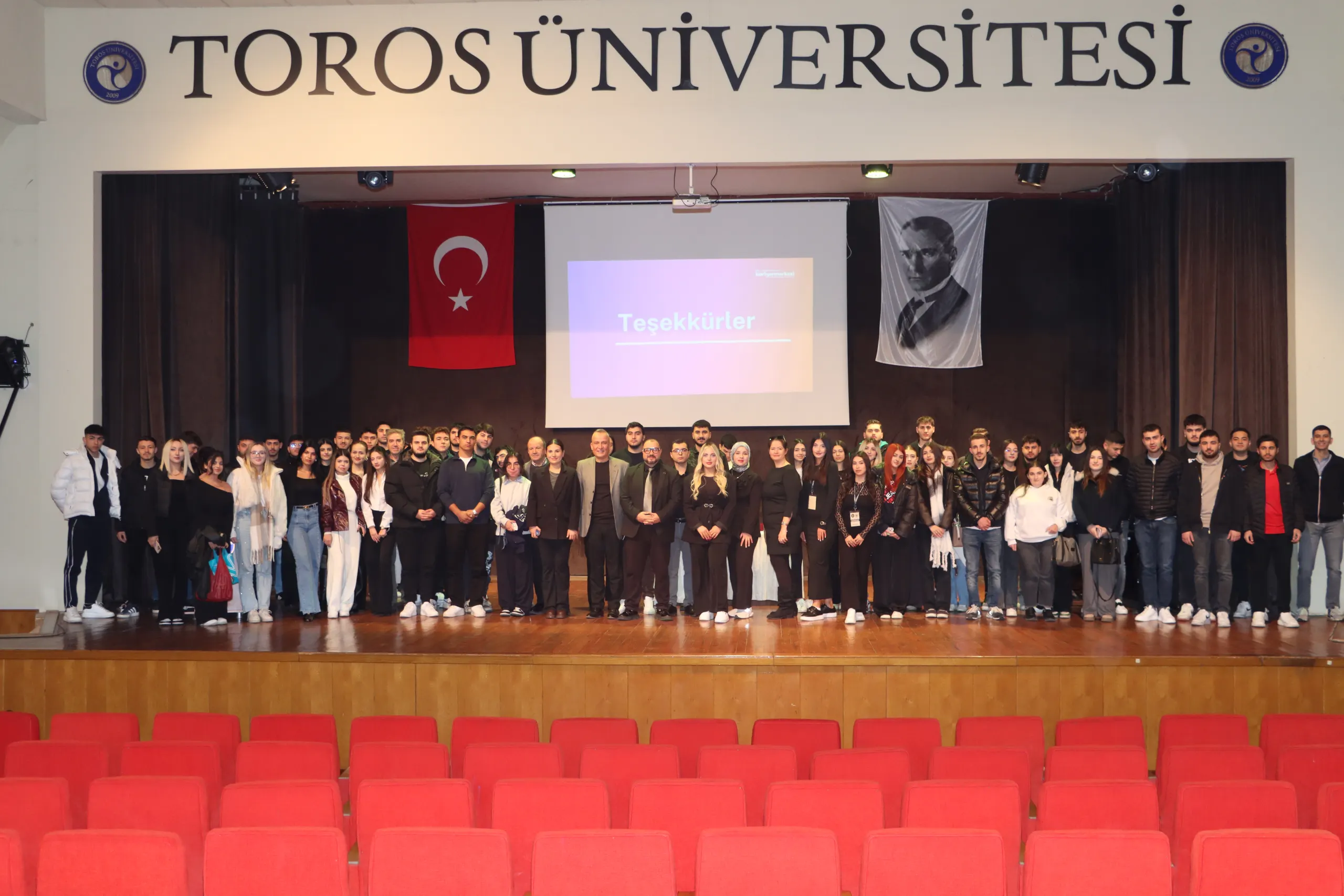 Serkan Özada İşletme Bölümü Koordinasyonu ile Öğrencilere Kampüs Mersin ve Garaj Mersin Projelerini Tanıttı