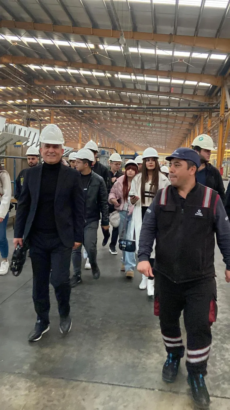 İşletme Bölümü ile İşletme ve Girişimcilik Topluluğu Yıldız Entegre'de Saha Ziyaretinde