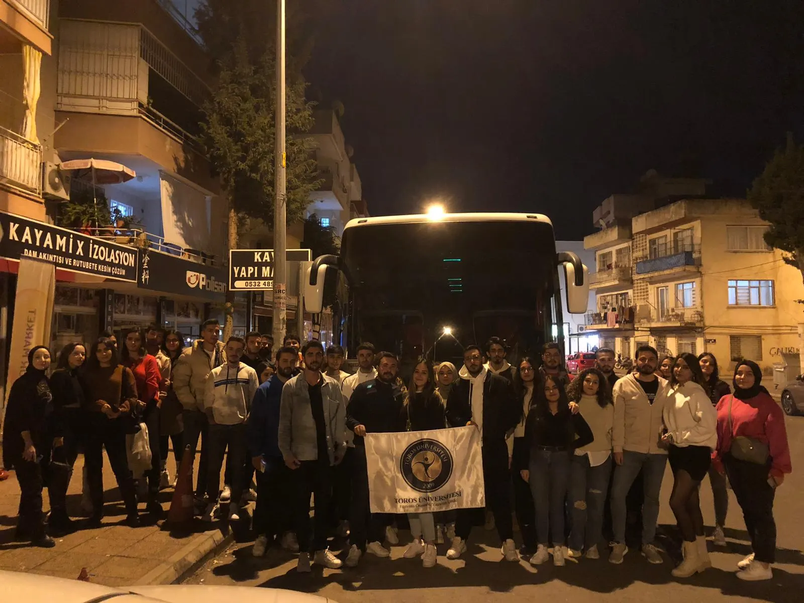 Toros Üniversitesi Öğrencileri Ata’sının Huzurunda
