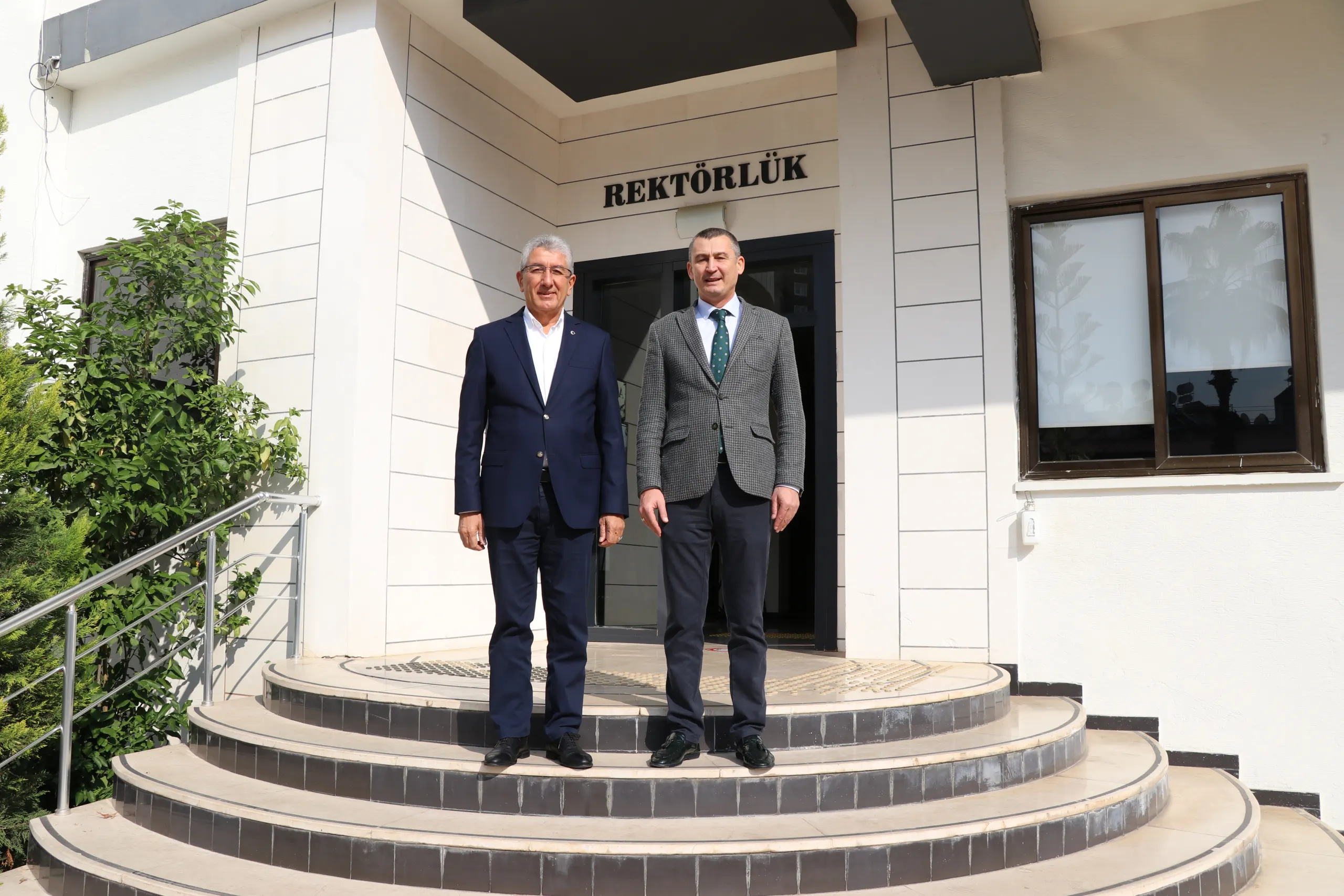 Büyükşehir Belediyesi Başkan Vekili Dursun’dan Nezaket Ziyareti