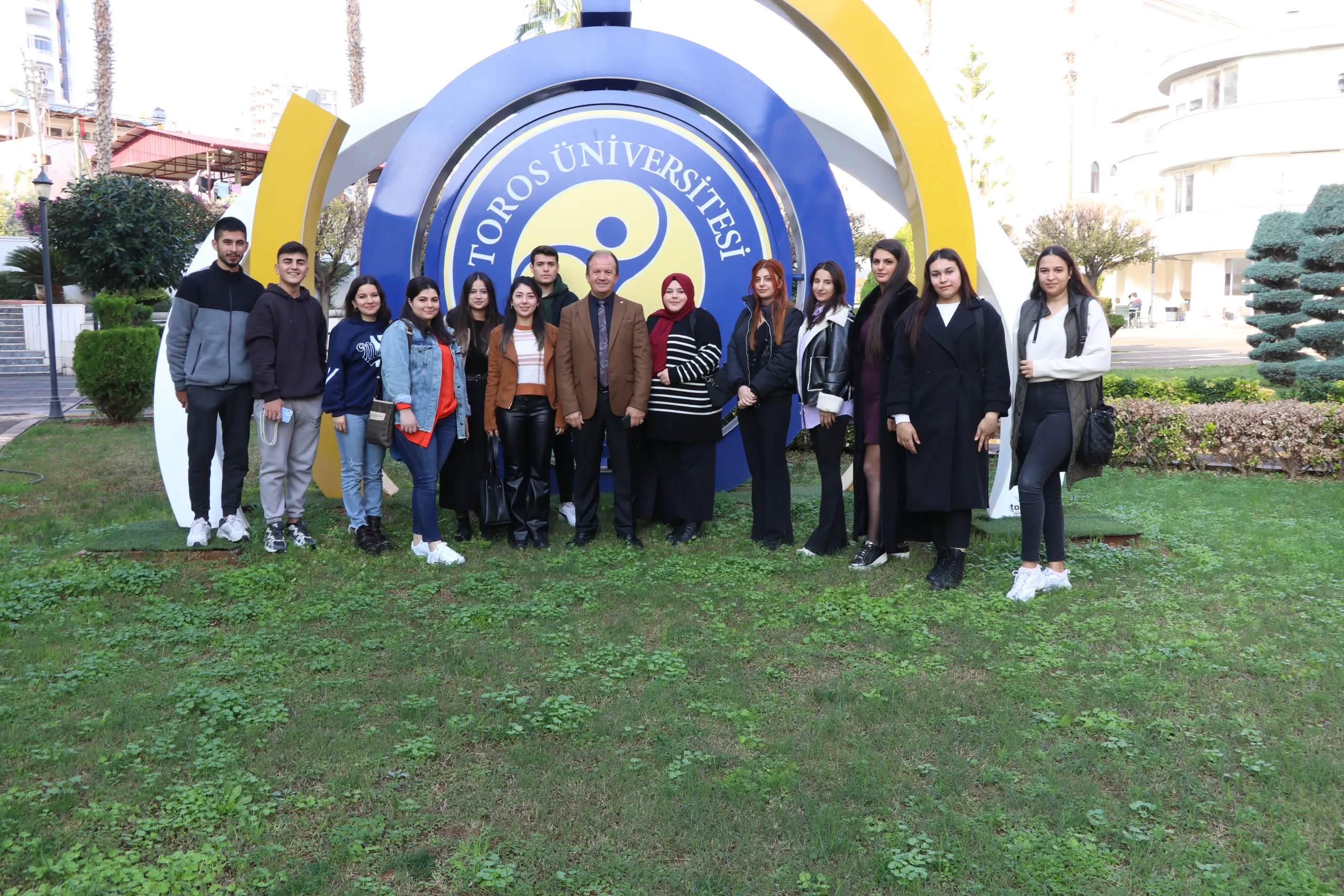 Toros Üniversitesi Lojistik Laboratuvarı’nda Meslek Elemanı Kursu