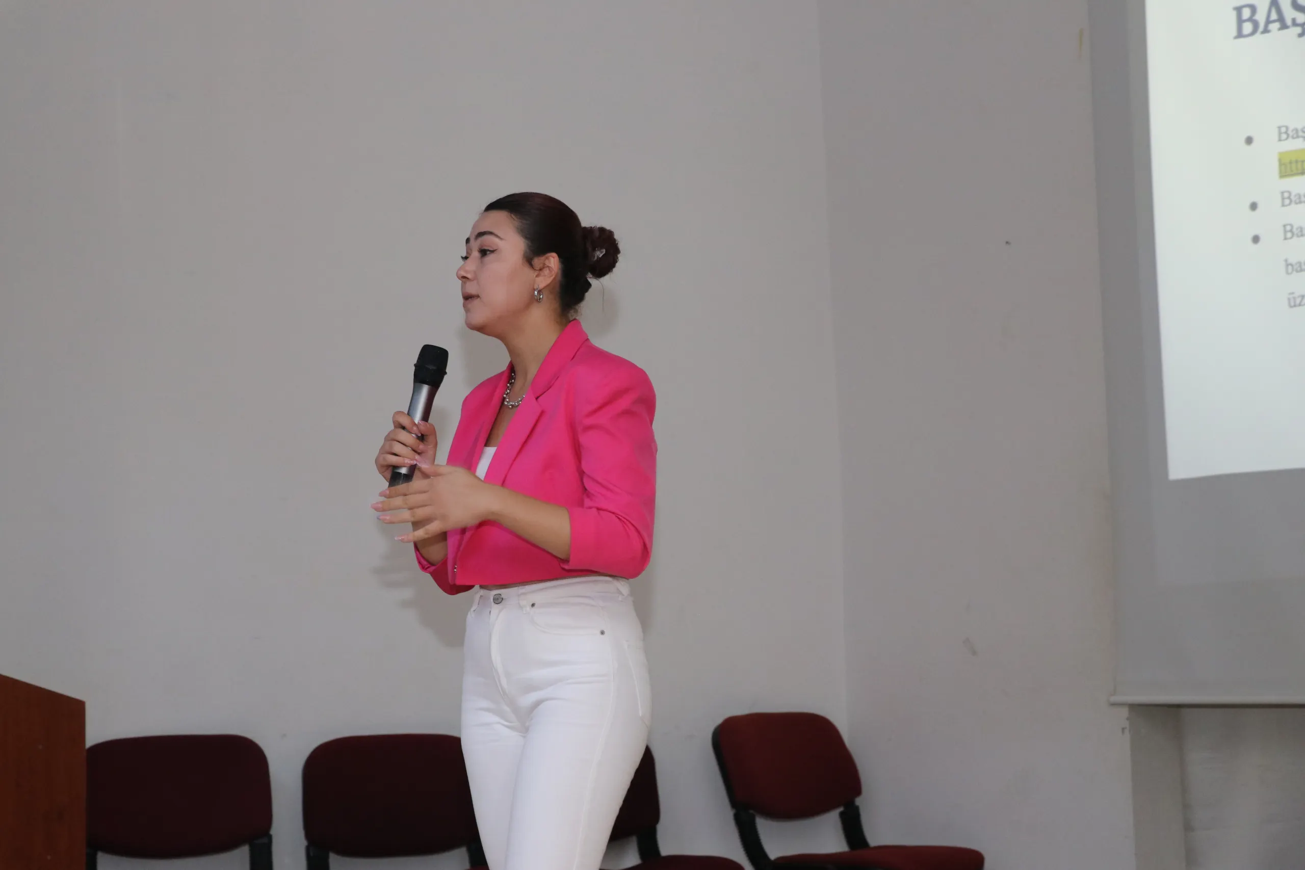 Toros Üniversitesi’nde Erasmus Days Kapsamında Konferans Düzenlendi