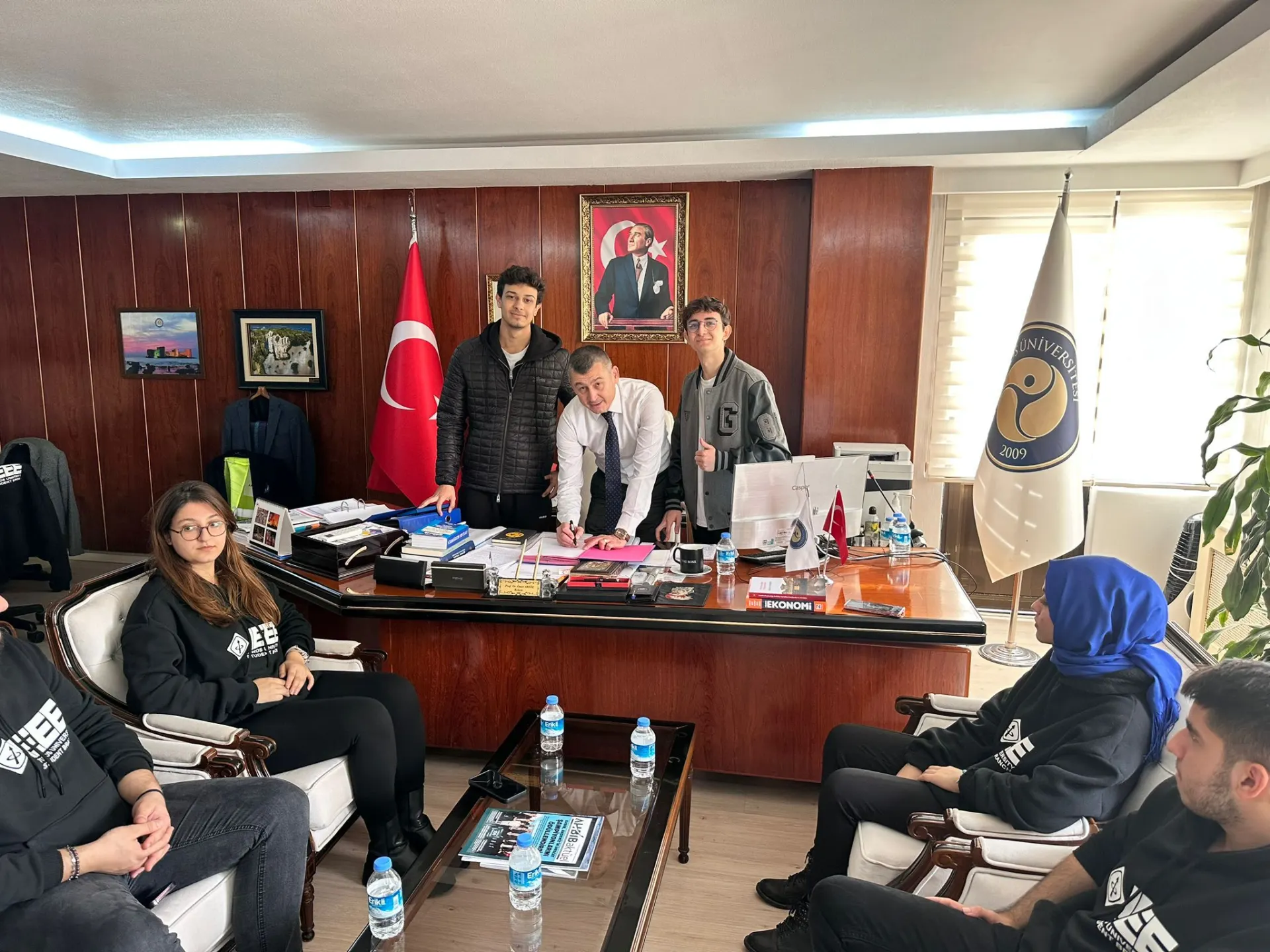 Aruna Ekibi ve Rov Takımı ile Protokol İmzalandı Aruna Ekibi ve Rov Takımı ile Protokol İmzalandı
