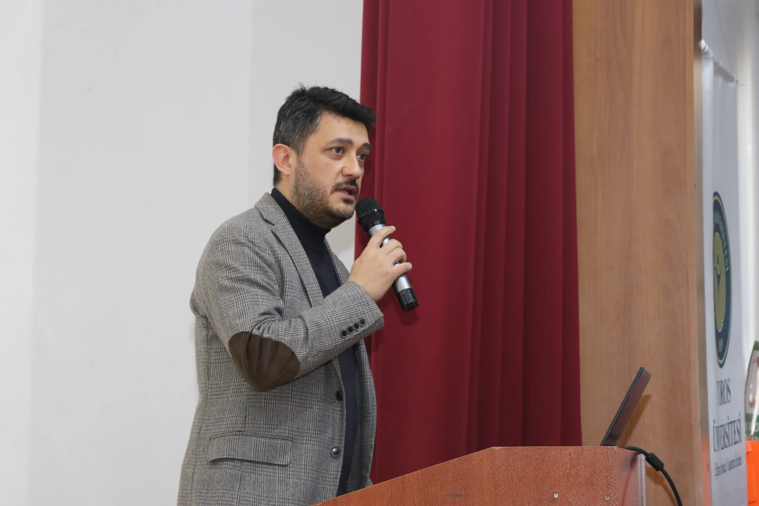Toros Üniversitesi’nde Rahim Ağzı Kanseri Farkındalık Etkinliği