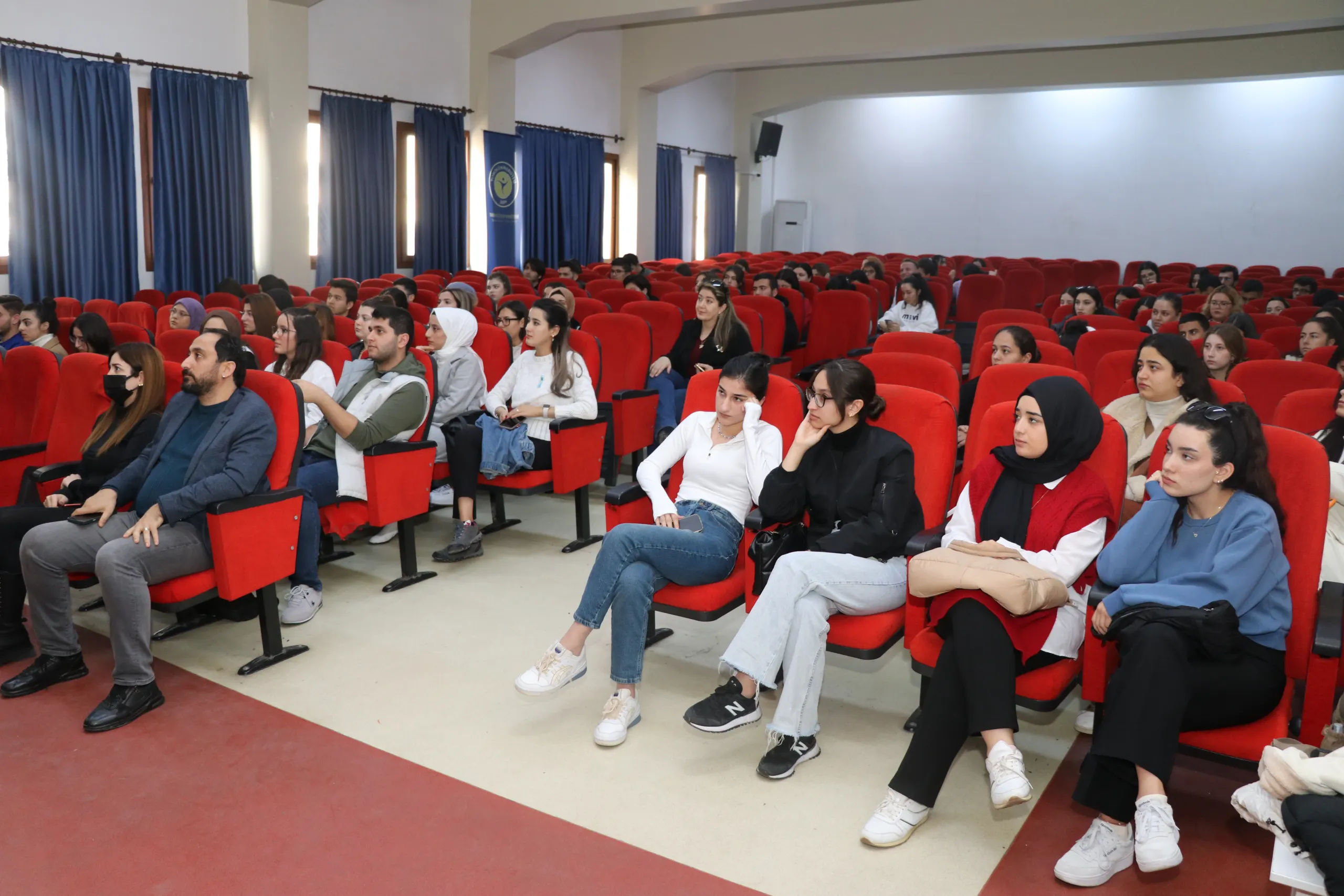 Toros Üniversitesi’nde Rahim Ağzı Kanseri Farkındalık Etkinliği