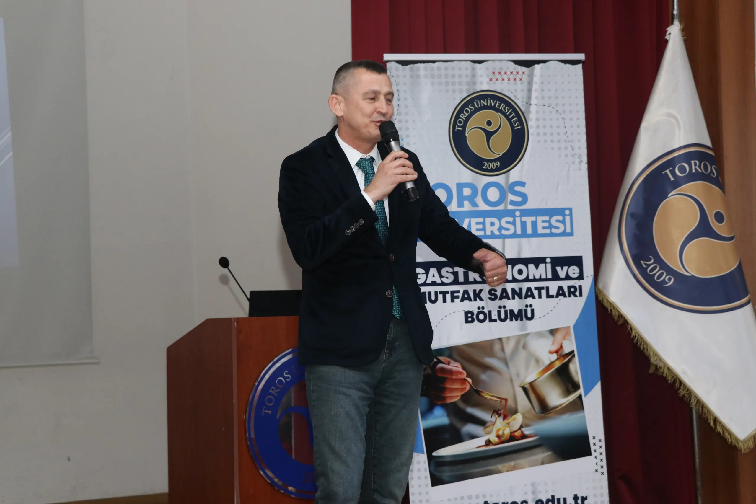 Gastronomi ve Mutfak Sanatları Öğrencileri Ceket Giydi