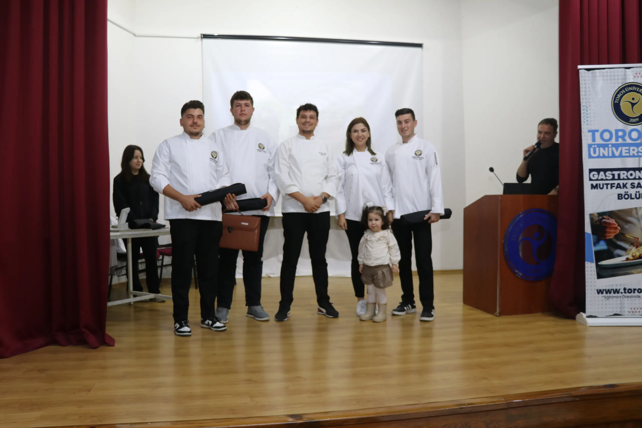 Gastronomi ve Mutfak Sanatları Öğrencileri Ceket Giydi