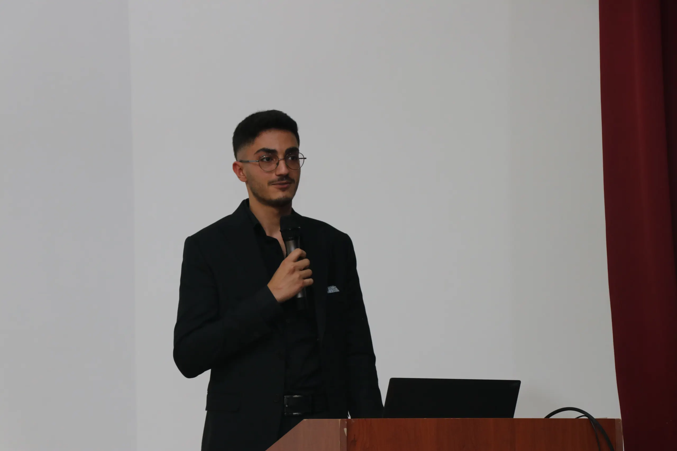 Fizyoterapi ve Rehabilitasyon Bölümü Öğrencileri Önlük Giydi