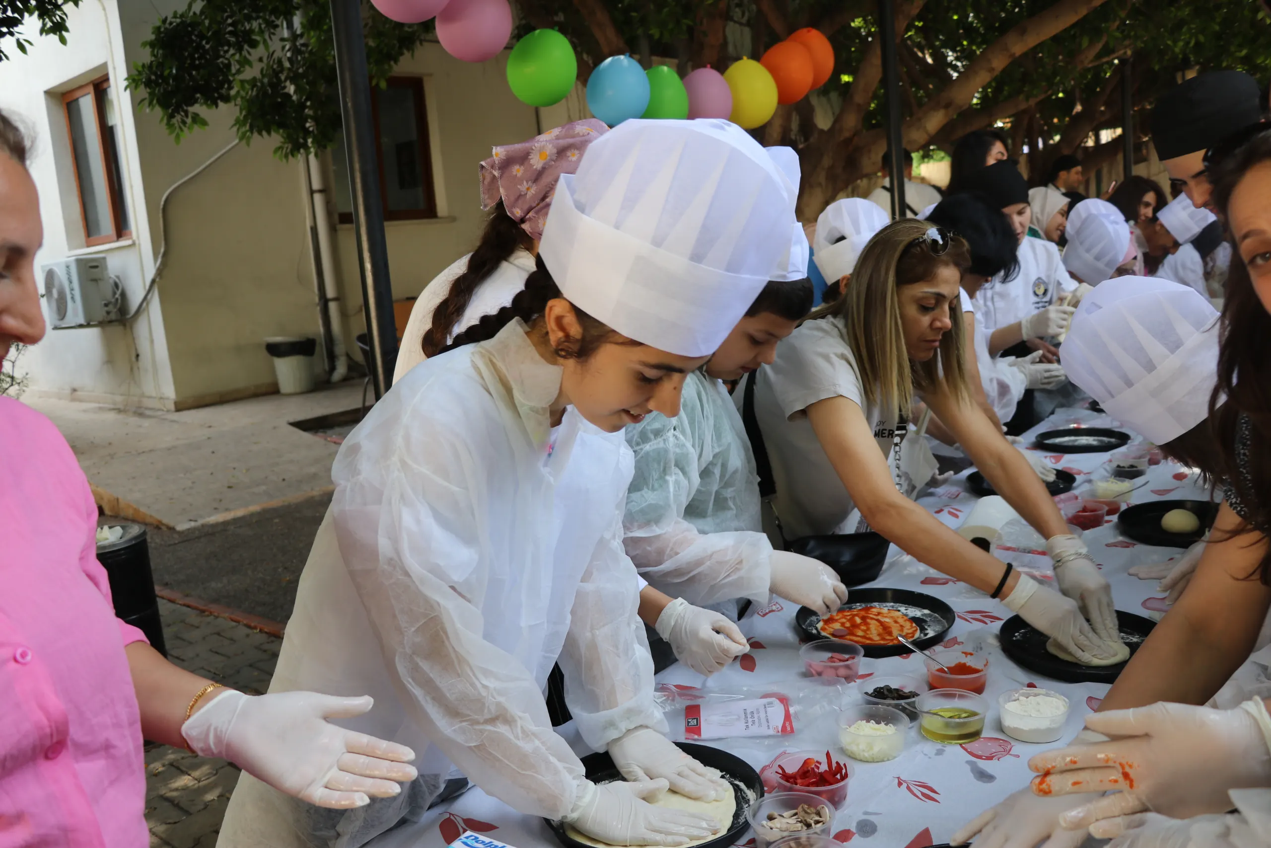 Gastronomi ve Mutfak Sanatları Bölümünden Özel Öğrenciler İçin Pizza Etkinliği