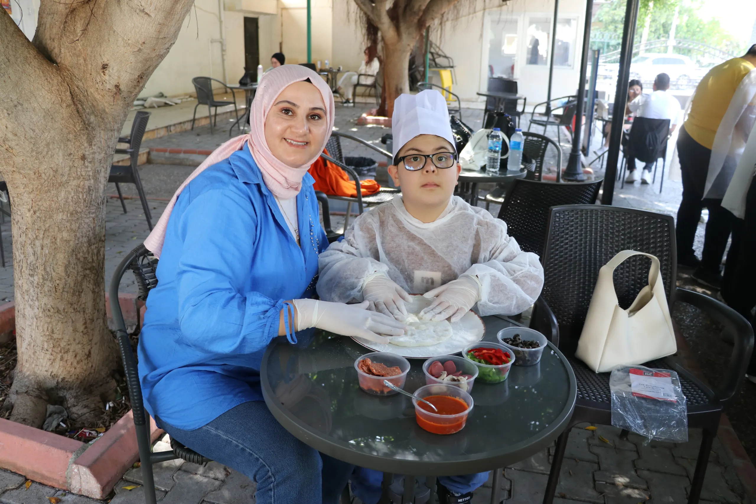 Gastronomi ve Mutfak Sanatları Bölümünden Özel Öğrenciler İçin Pizza Etkinliği