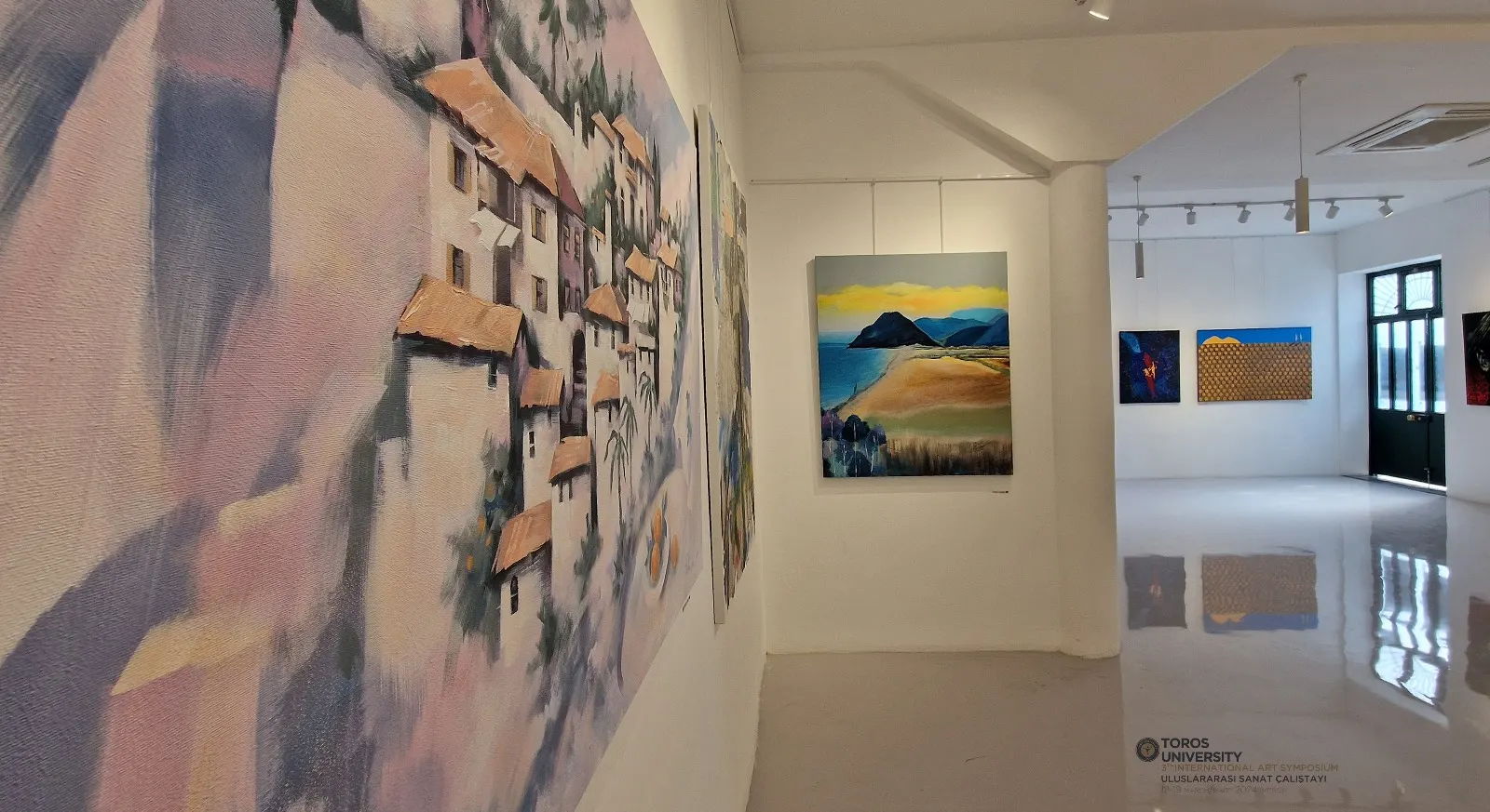 Ahu Kaynak, Chief Advisor To The Chairman Of The Founding Board Of Trustees, Visited The Gülüm özveren Art Gallery