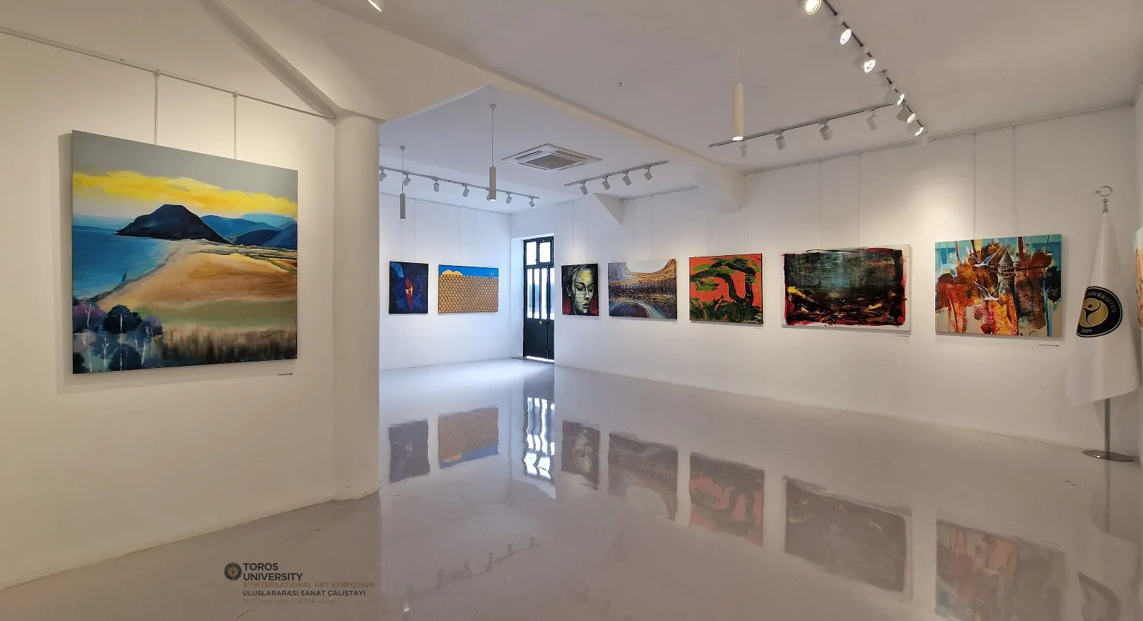 Ahu Kaynak, Chief Advisor To The Chairman Of The Founding Board Of Trustees, Visited The Gülüm özveren Art Gallery