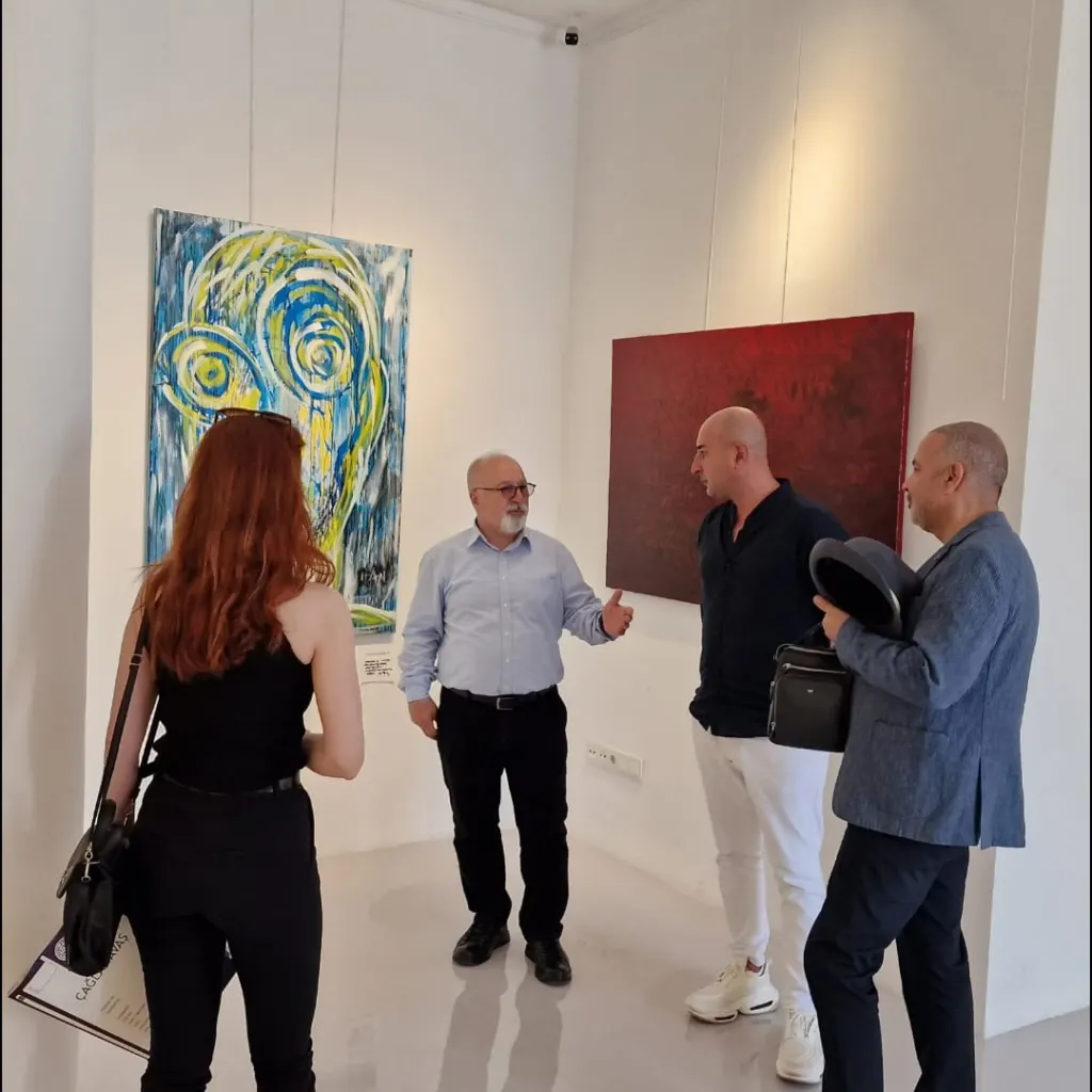 Our Chairman Of The Board Of Trustees Sertaç özveren Visited The Gülüm özveren Art Gallery