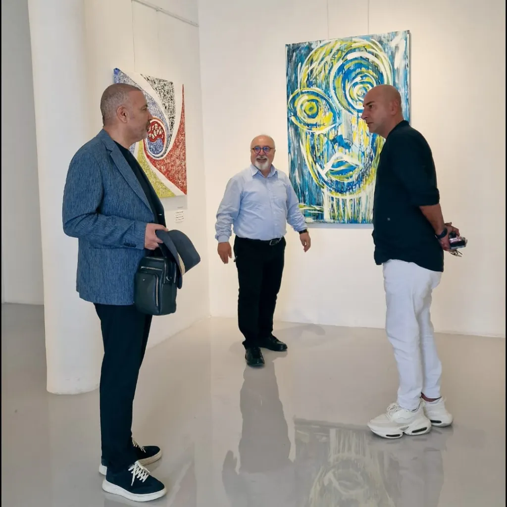 Our Chairman Of The Board Of Trustees Sertaç özveren Visited The Gülüm özveren Art Gallery