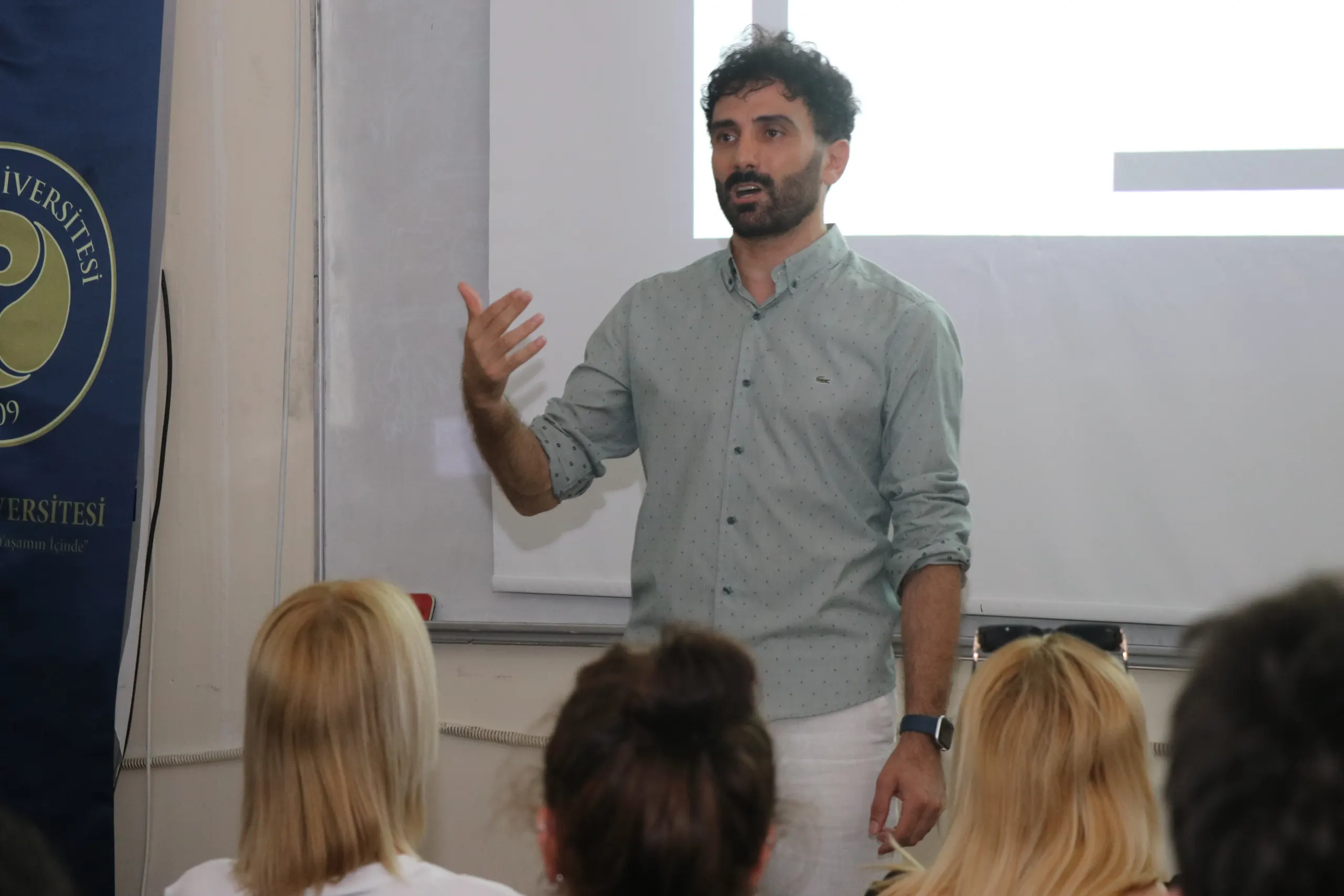 Orientation Training From The School Of Foreign Languages