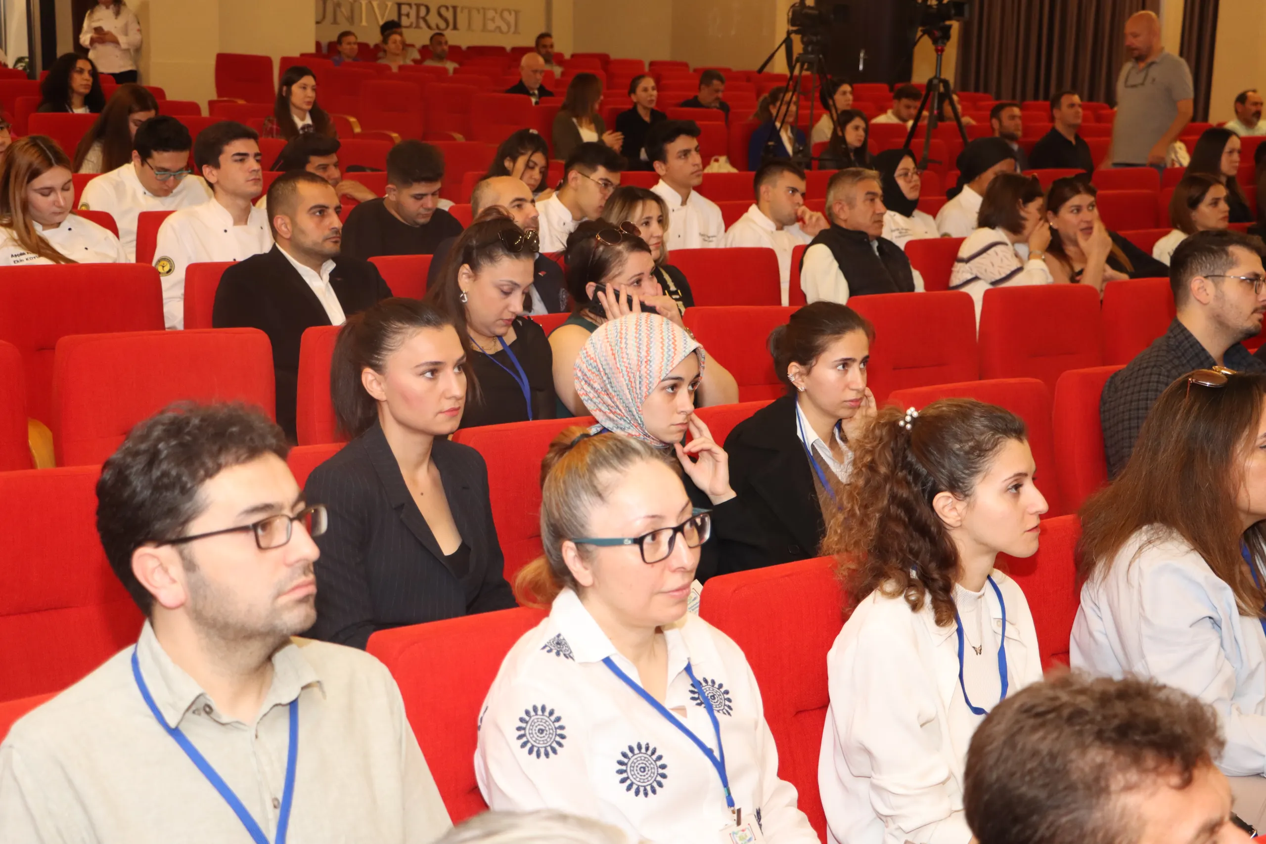 6. Geleneksel Gıdalar Sempozyumu Başladı