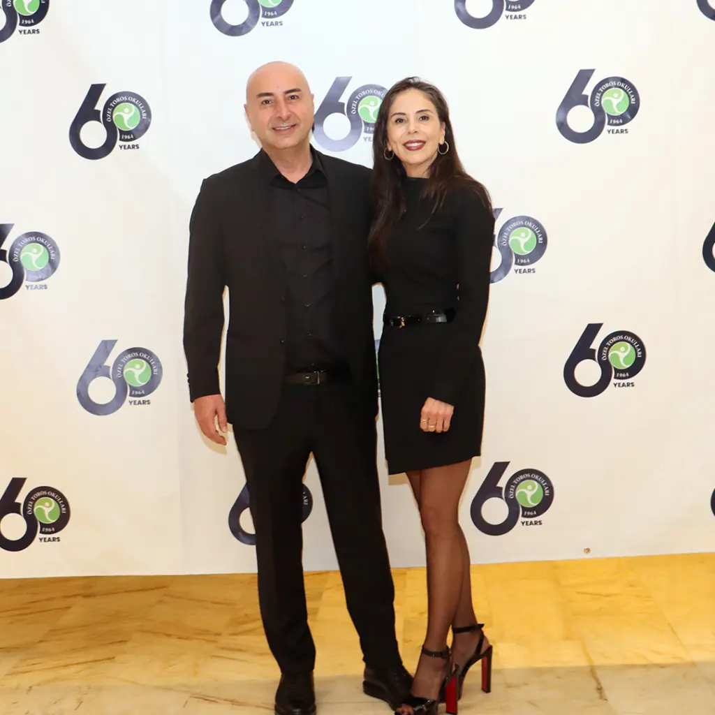 Toros Schools Celebrated Its 60th Anniversary With A Magnificent Ball