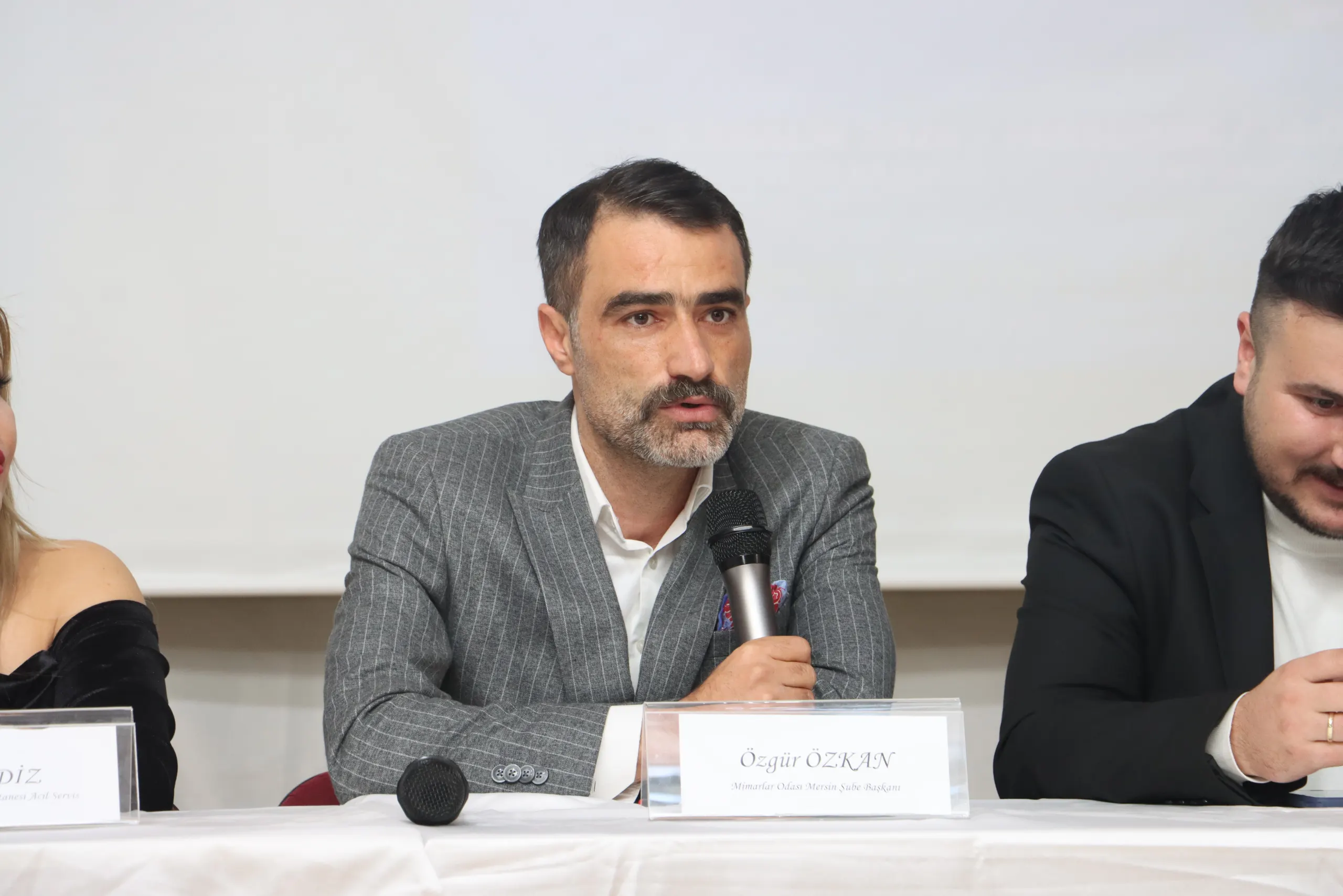 Toros Üniversitesi Mezunları Öğrencilerle Buluştu