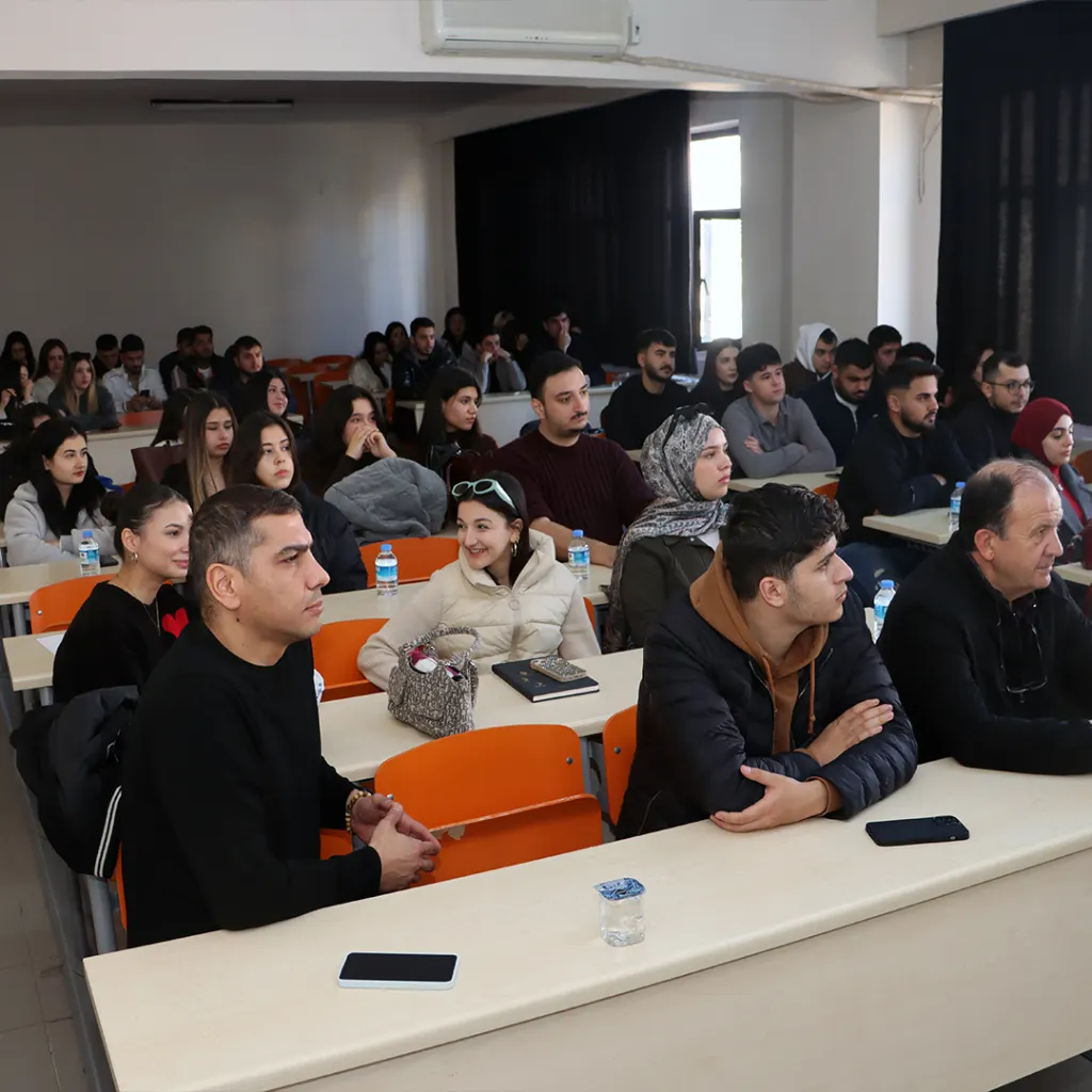 Kariyer ve Girişimcilik Etkinliğinde Konuk Serkan Özada Oldu