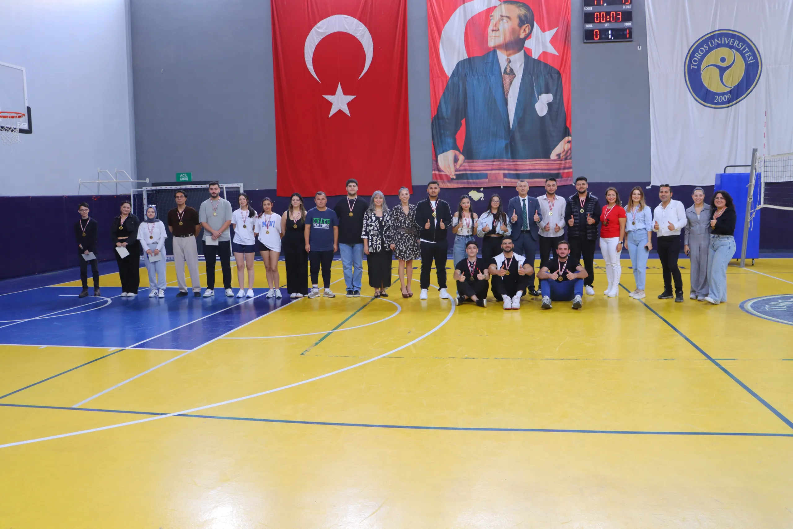 Toros Üniversitesi’nde Geleneksel Cumhuriyet Turnuvası Sona Erdi