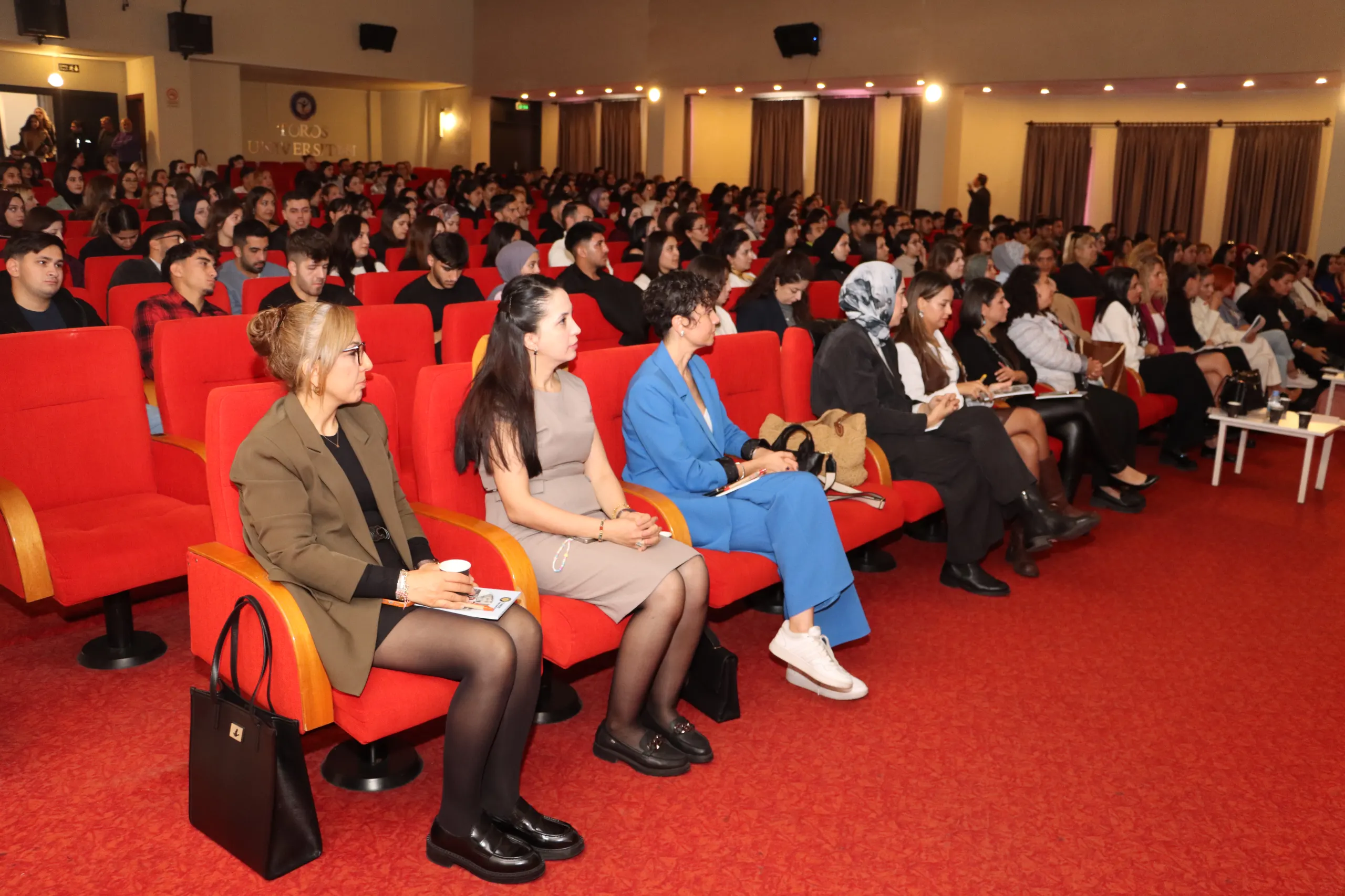 Mersin Child Development Summit Held With High Attendance