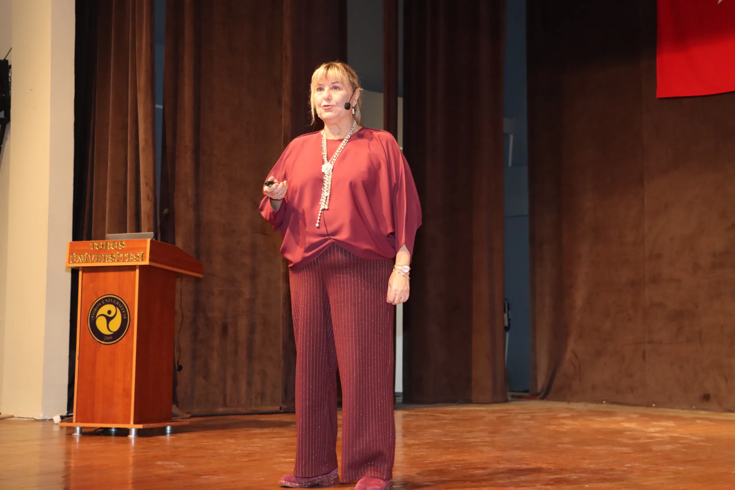 Mersin Child Development Summit Held With High Attendance