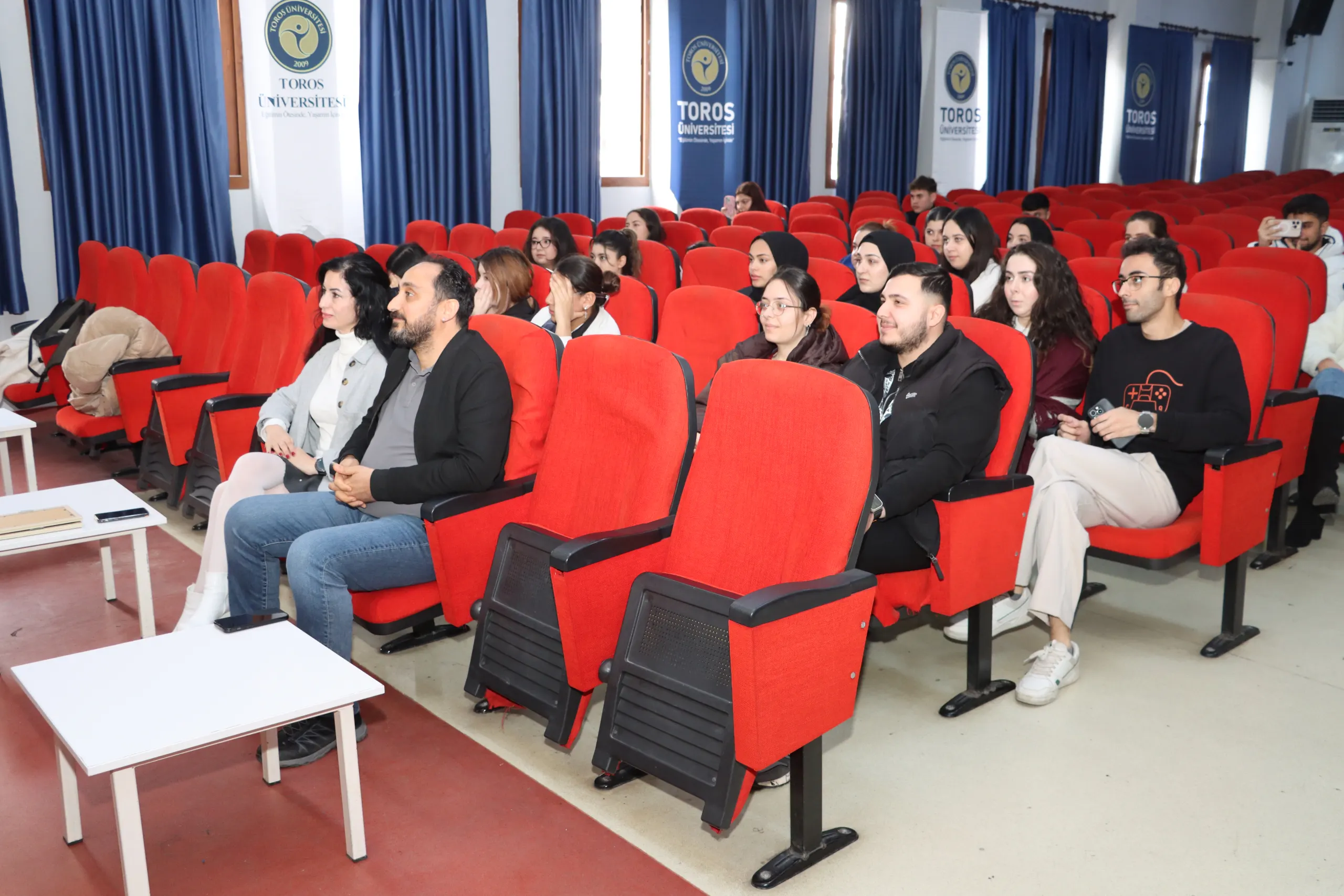 Toros Üniversitesi'nde “tıbbi Görüntüleme Teknikleri ve Çalışma Hayatı” Etkinliği