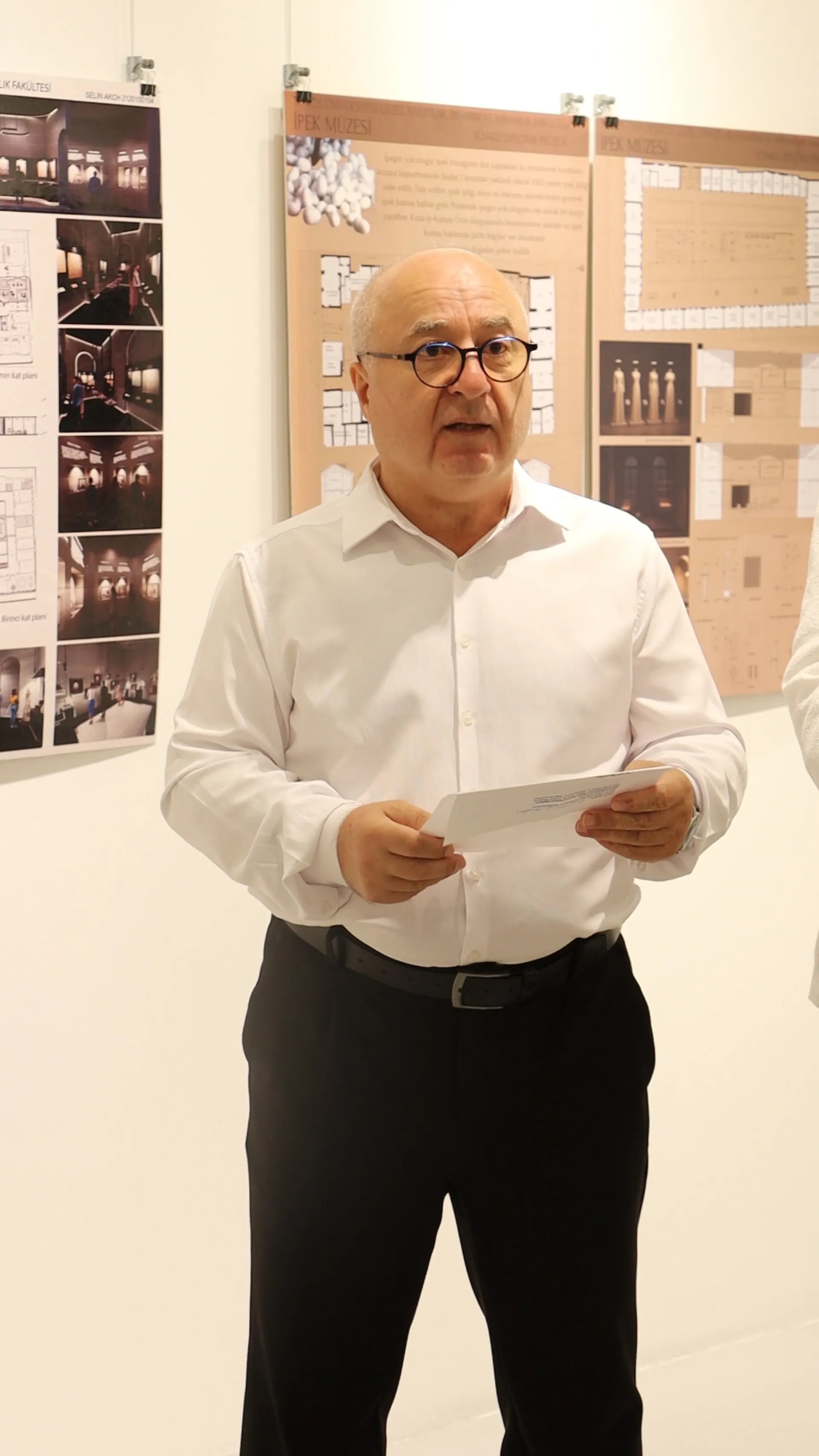 Gülüm Özveren Sanat Galerisi’nde Mezuniyet Projeleri Sergisi Açıldı