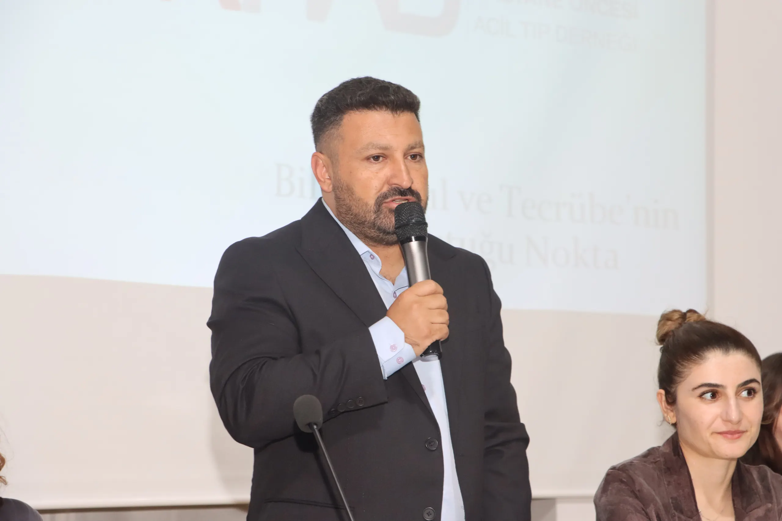 Paramedik Öğrencileri Deneyimli İsimlerle Bir Araya Geldi!