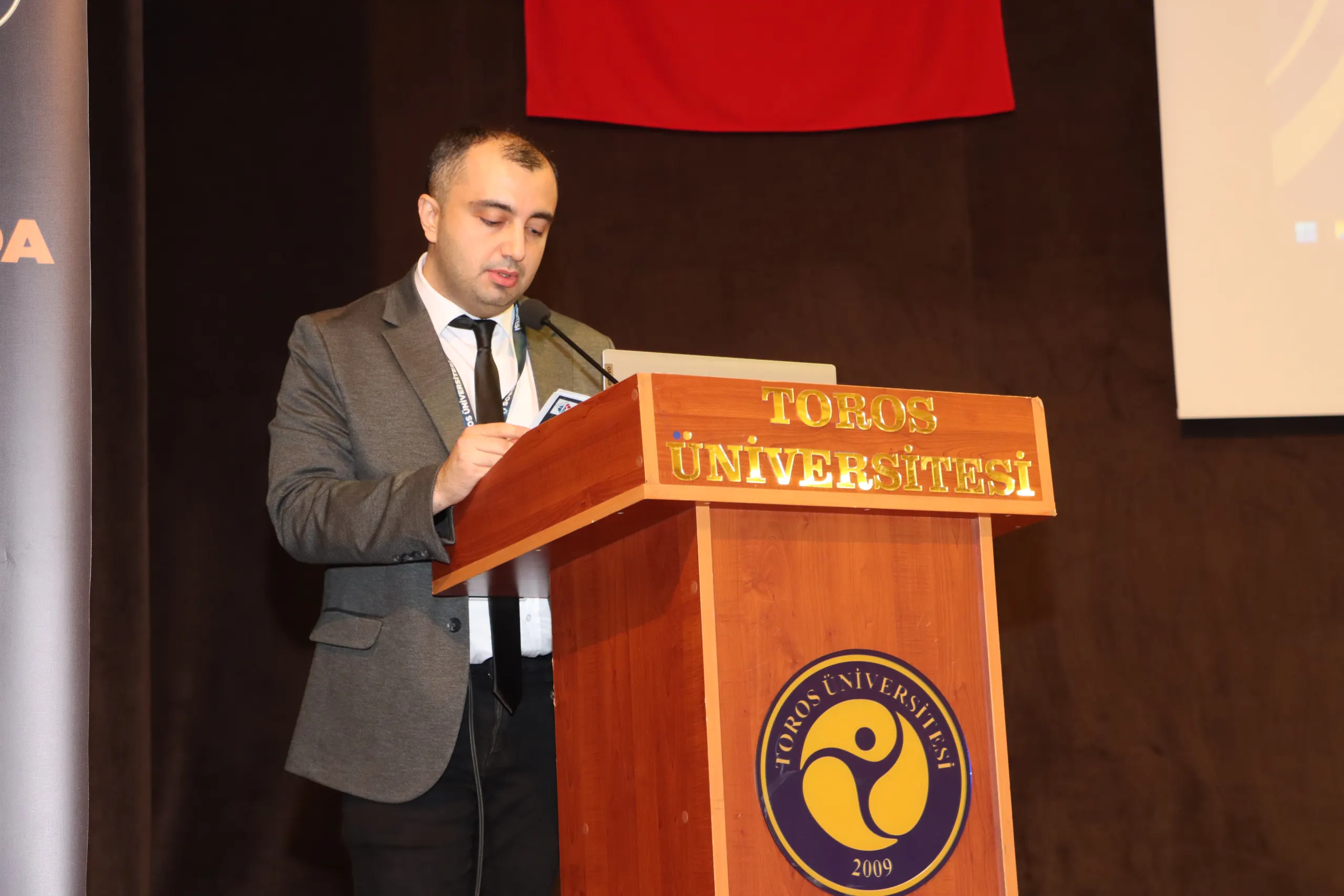 Toros Üniversitesi’nde Rehabilitasyon ve Yürüyüş Sempozyumu Gerçekleştirildi