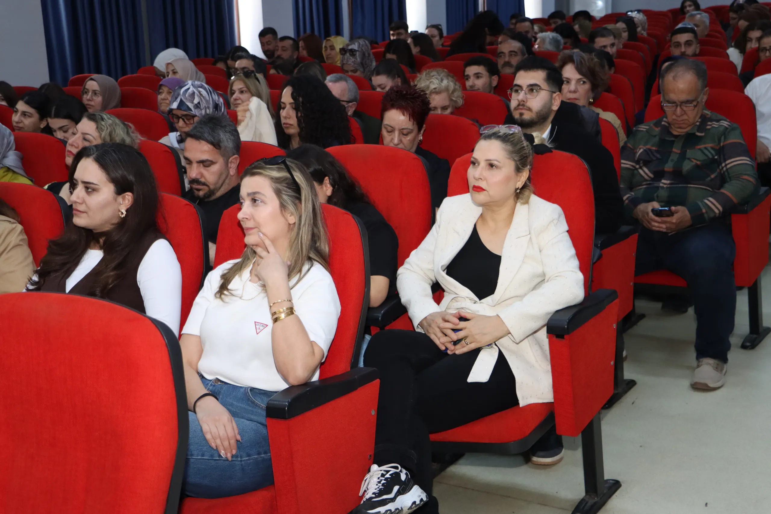 Toros Üniversitesi’nde Çifte Kutlama: Genç Fizyoterapistler Günü’nde Önlük Giydi
