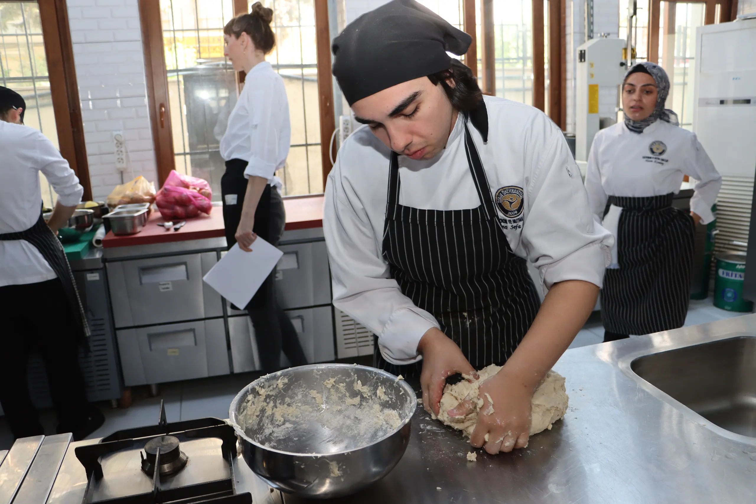 Toros University’s Department Of Gastronomy And Culinary Arts Hosted Chef Agnes Toth