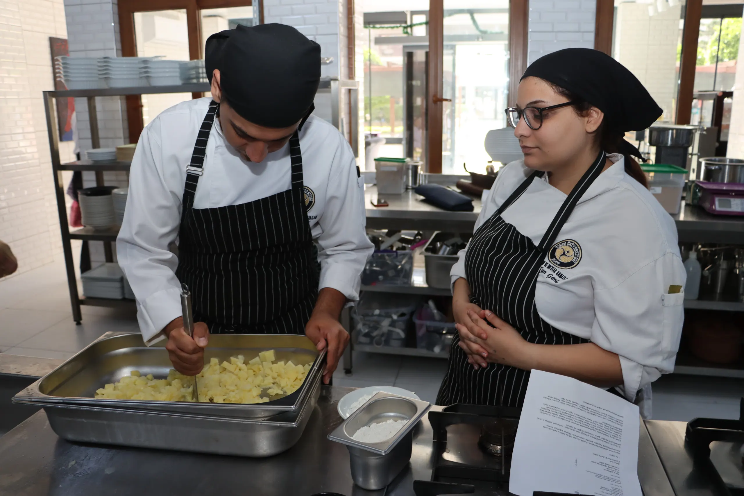 Toros University’s Department Of Gastronomy And Culinary Arts Hosted Chef Agnes Toth