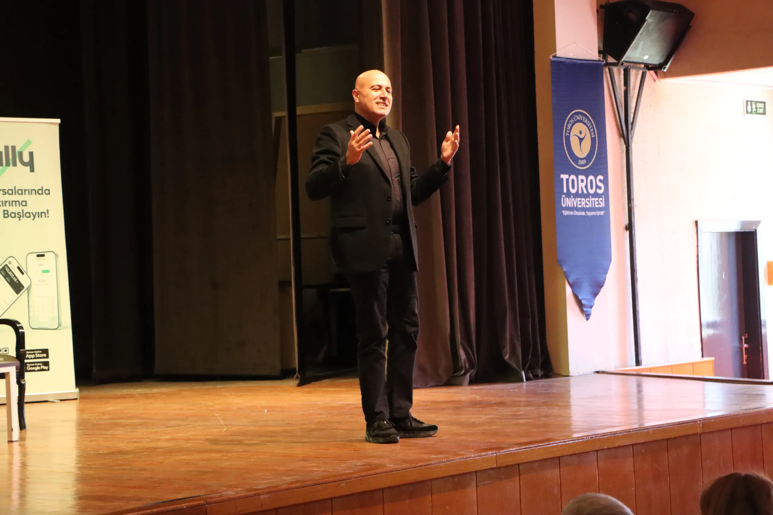 Küresel Piyasalar ve Jeopolitik Riskler: Mehmet Aşçıoğlu Toros Üniversitesi’ndeydi