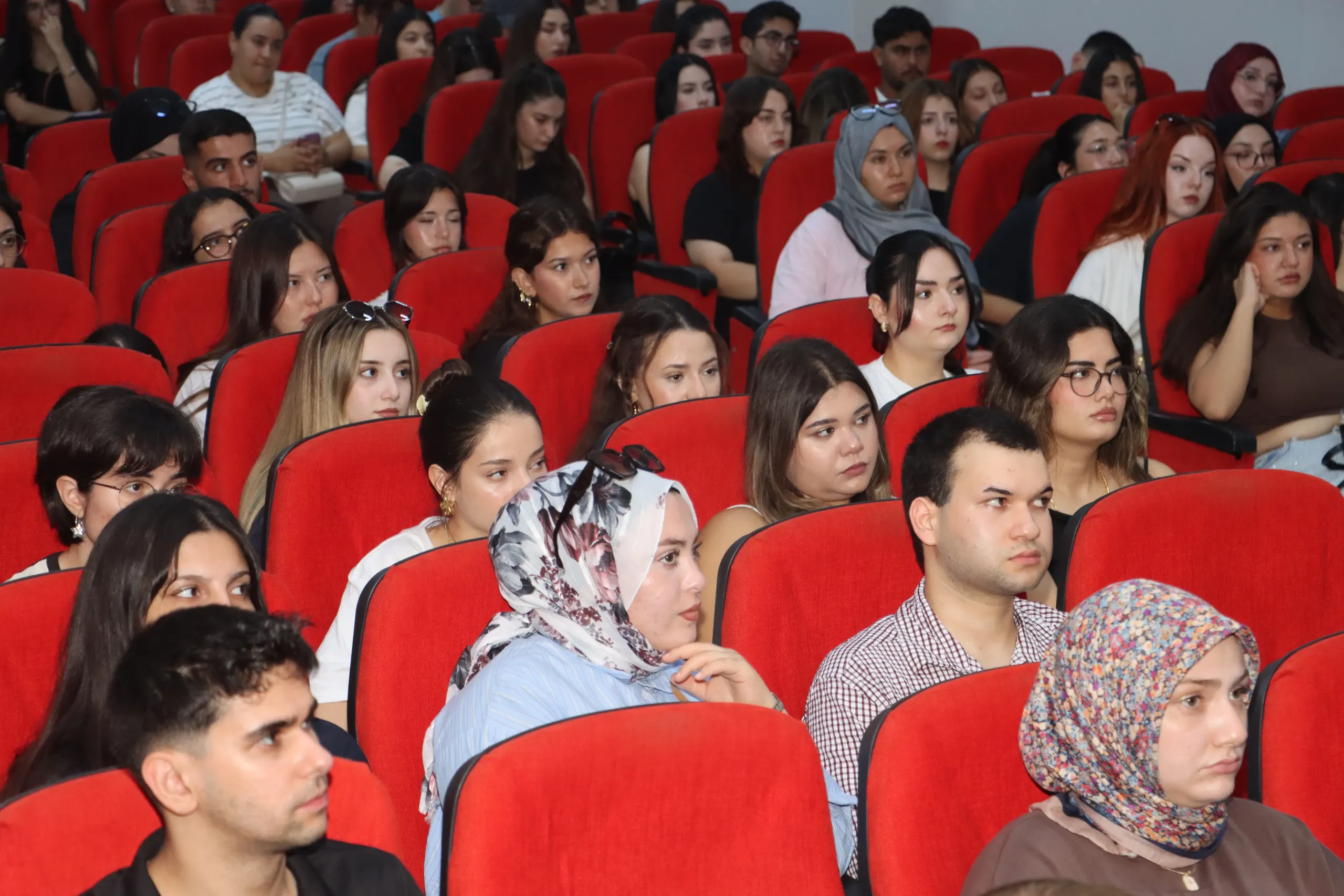 Sağlık Bilimleri Fakültesi’nden Yeni Öğrencilere Kapsamlı Oryantasyon Eğitimi