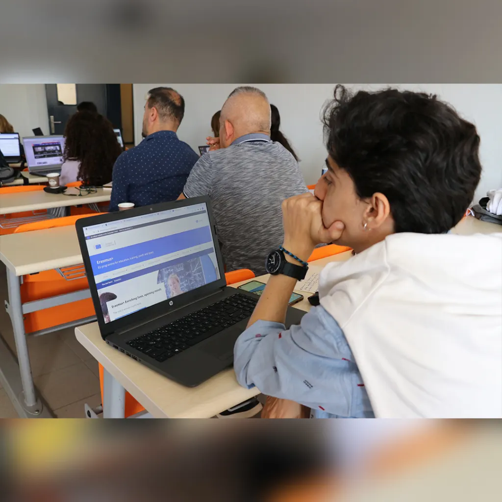 Toros Üniversitesi Personellerine Proje Hazırlama Eğitimi