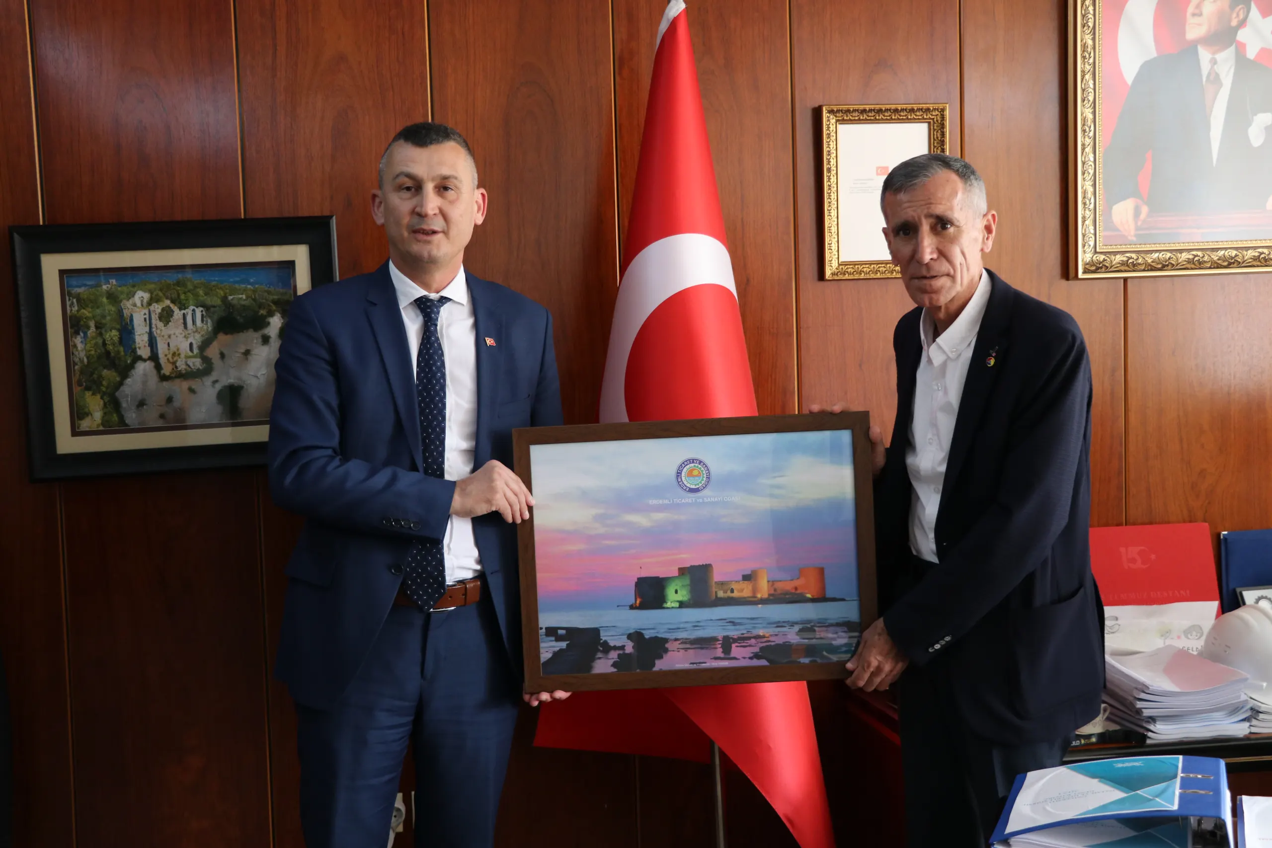 Toros Üniversitesi ve Erdemli Ticaret ve Sanayi Odası arasında İşbirliği Protokolü İmzaladı