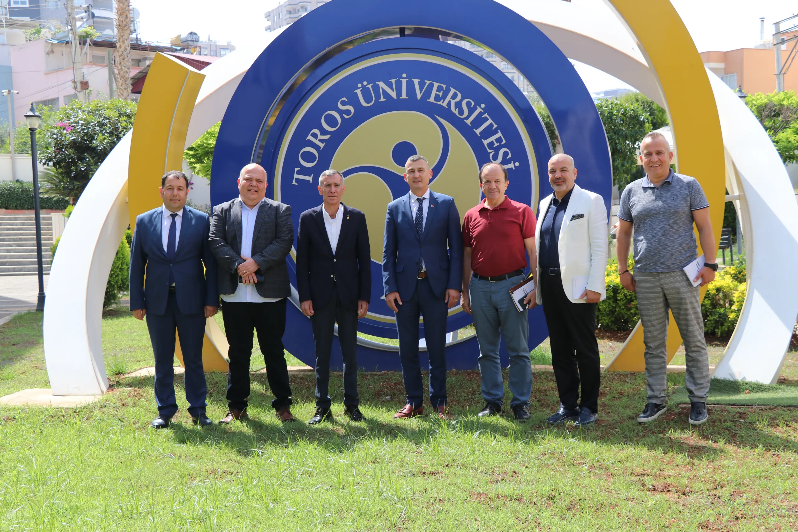Toros Üniversitesi ve Erdemli Ticaret ve Sanayi Odası arasında İşbirliği Protokolü İmzaladı