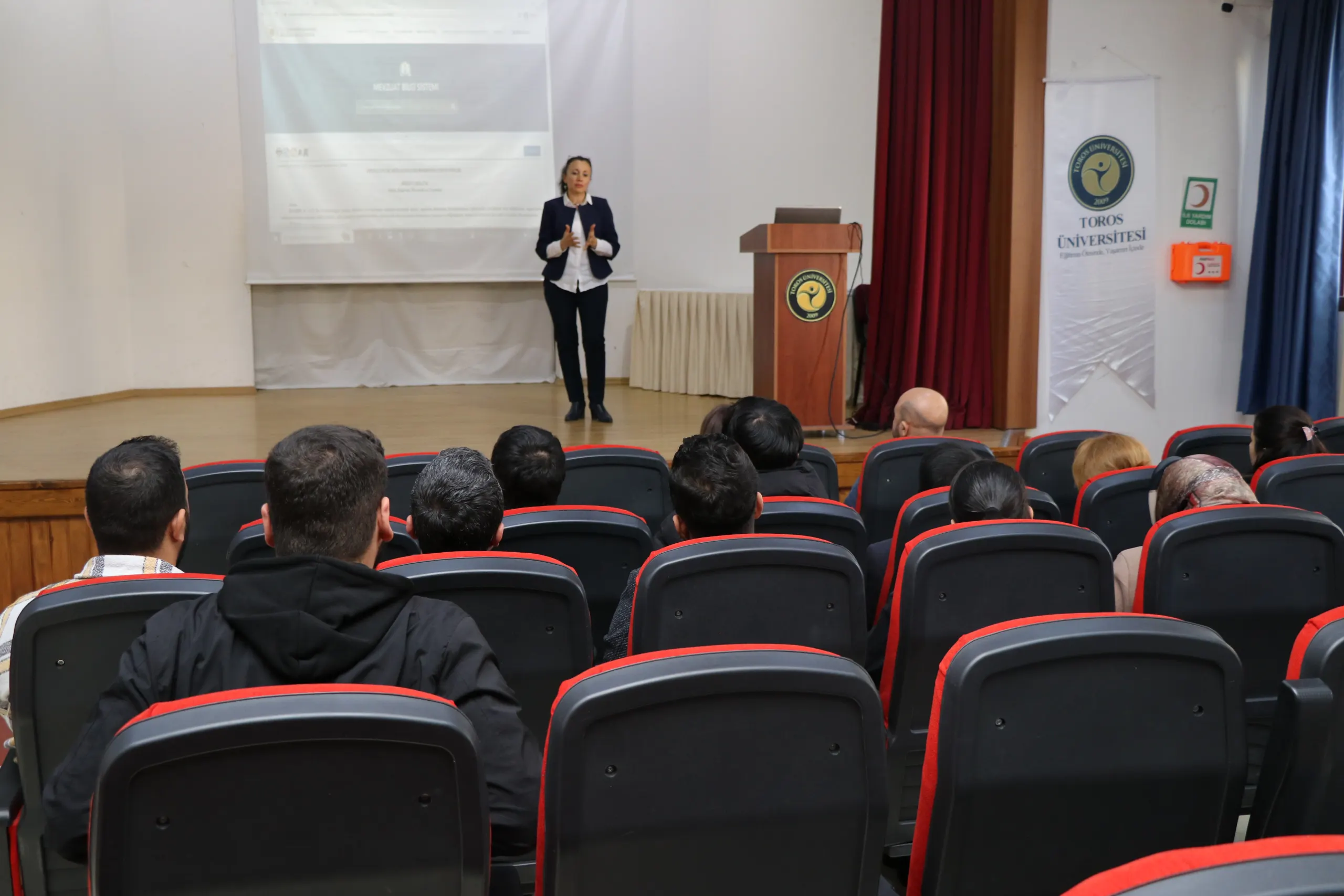Optisyen Adayları’na Mevzuat Bilgilendirme Semineri