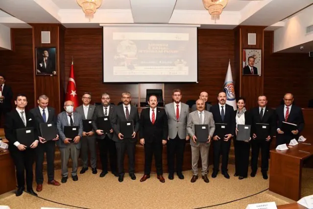 Rektör Arıöz Sanal İstihdam Paydaş İşbirliği Protokolü İmzaladı