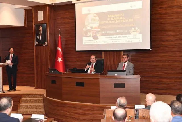 Rektör Arıöz Sanal İstihdam Paydaş İşbirliği Protokolü İmzaladı