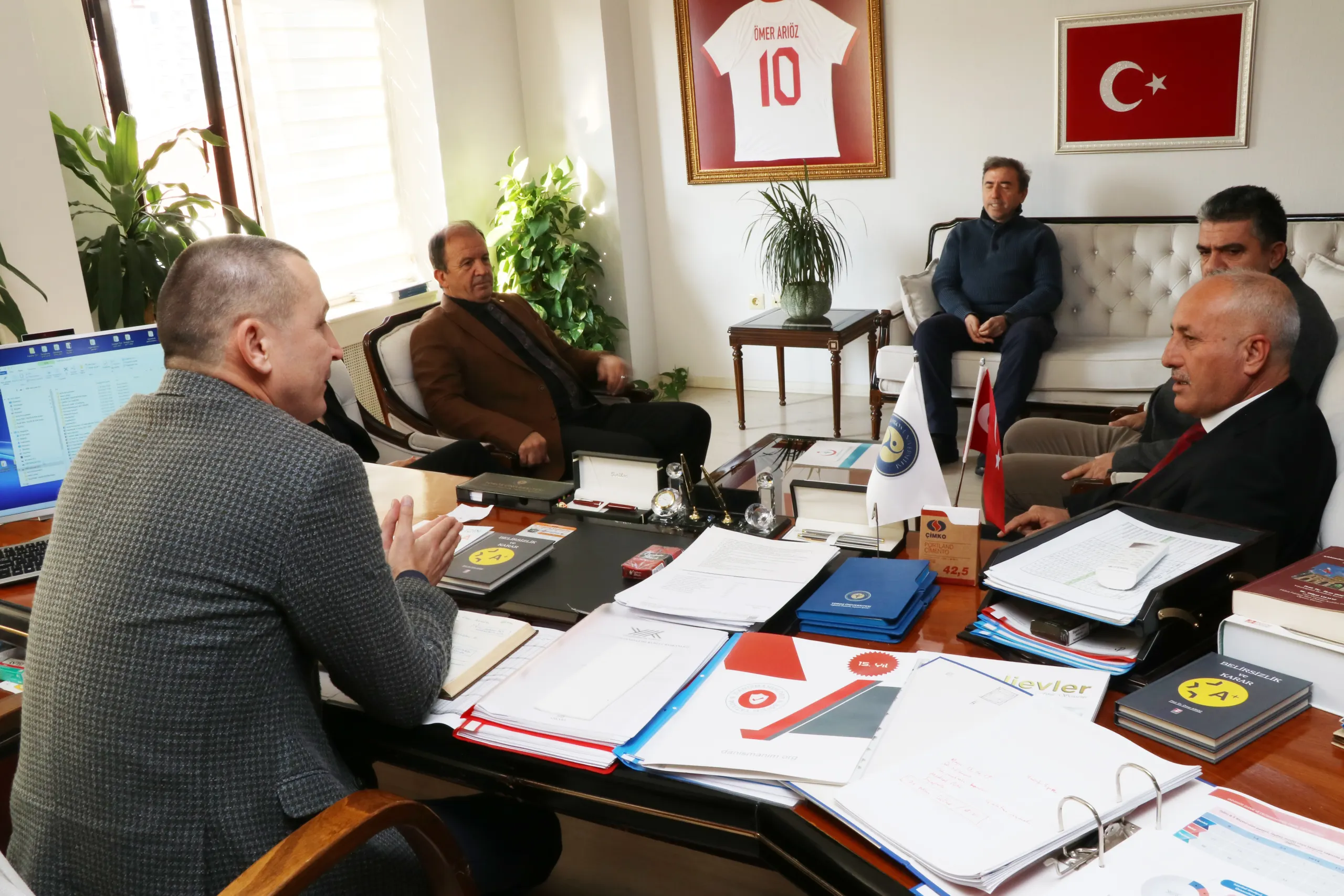 &nbsp;Toros Üniversitesi ve Yeni Sendika Mersin İl Temsilciliği Arasında Protokol