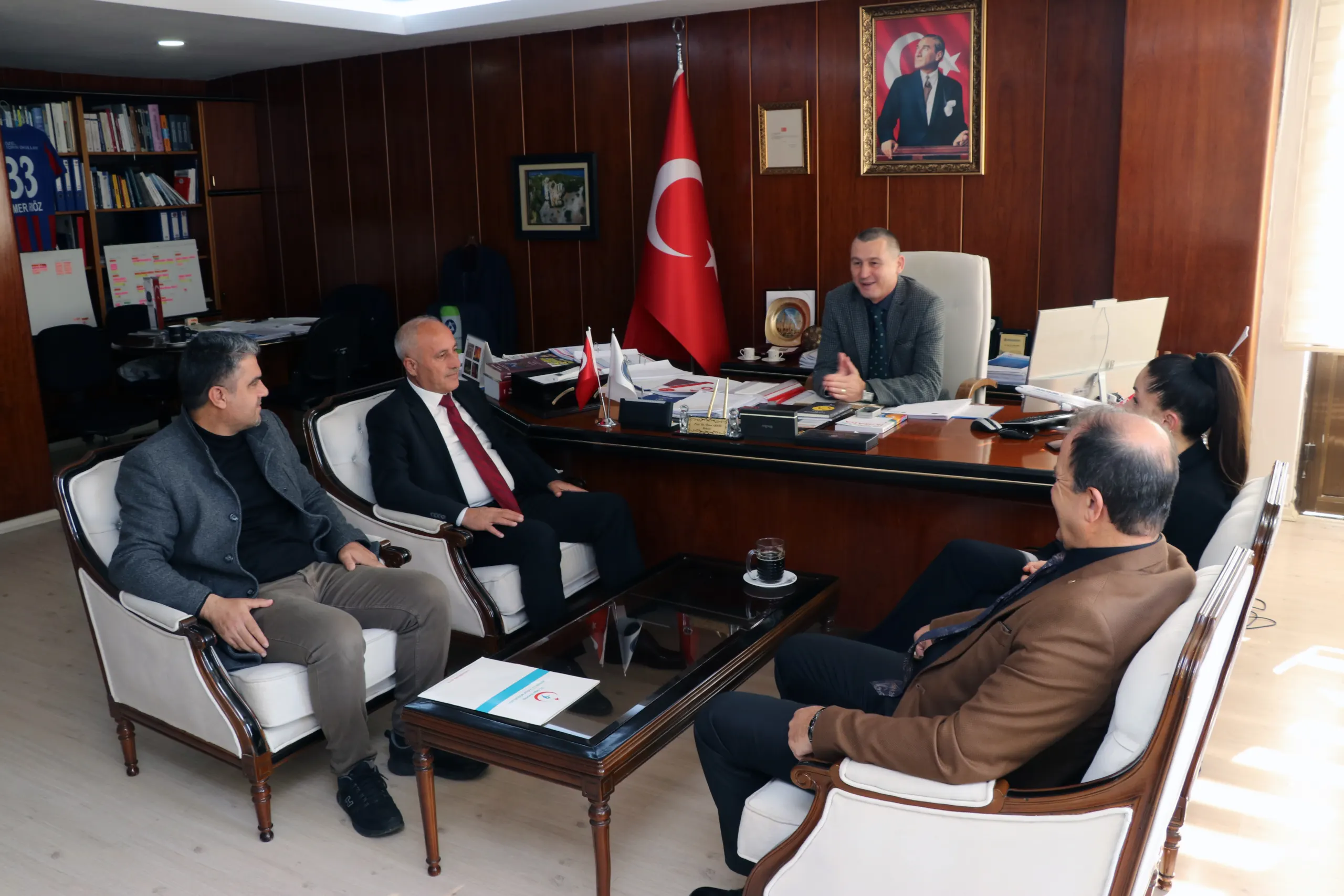 &nbsp;Toros Üniversitesi ve Yeni Sendika Mersin İl Temsilciliği Arasında Protokol